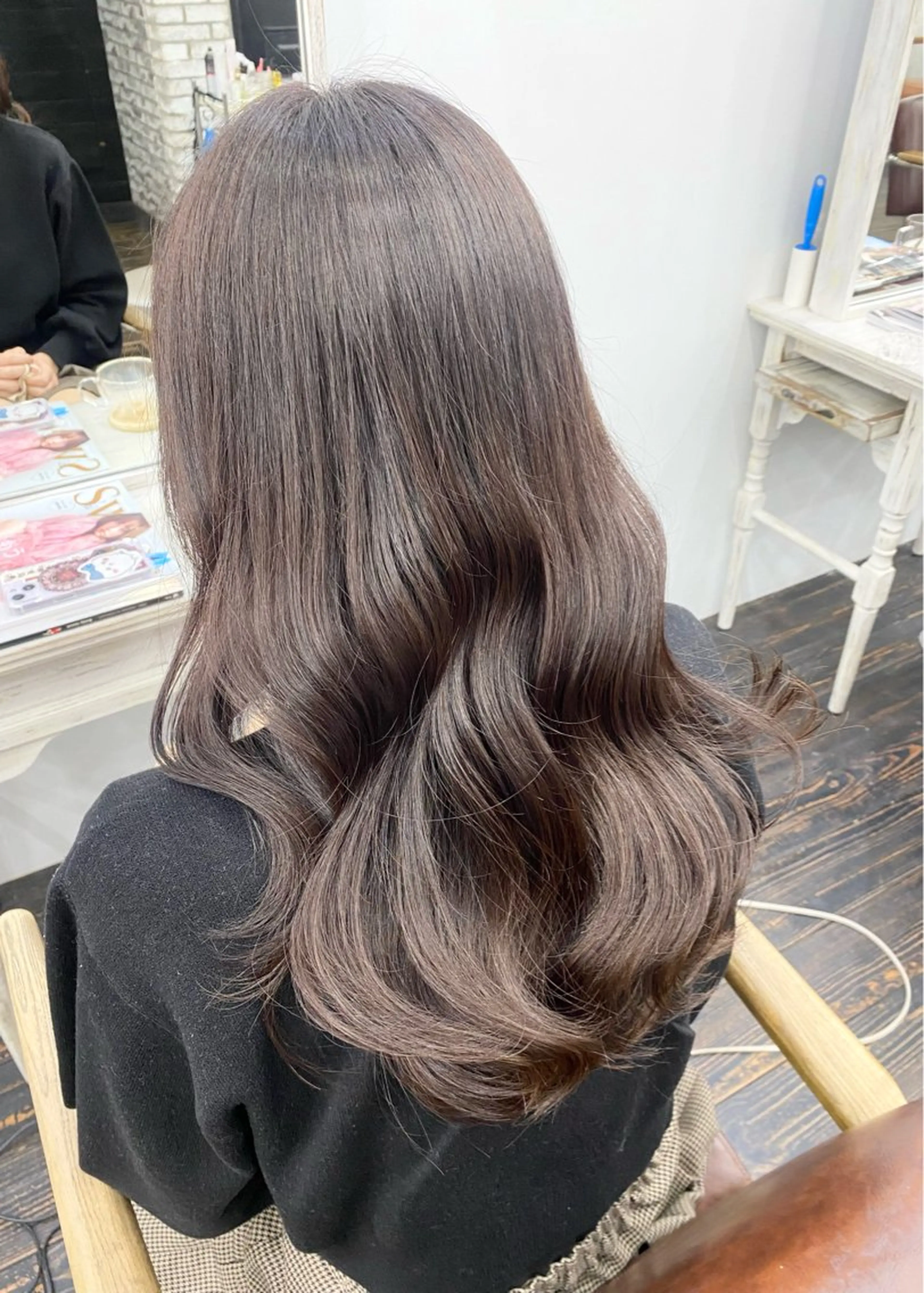 ロング カラー カット ヘアカラー トリートメント tomomi /レイヤーカットのヘアスタイル