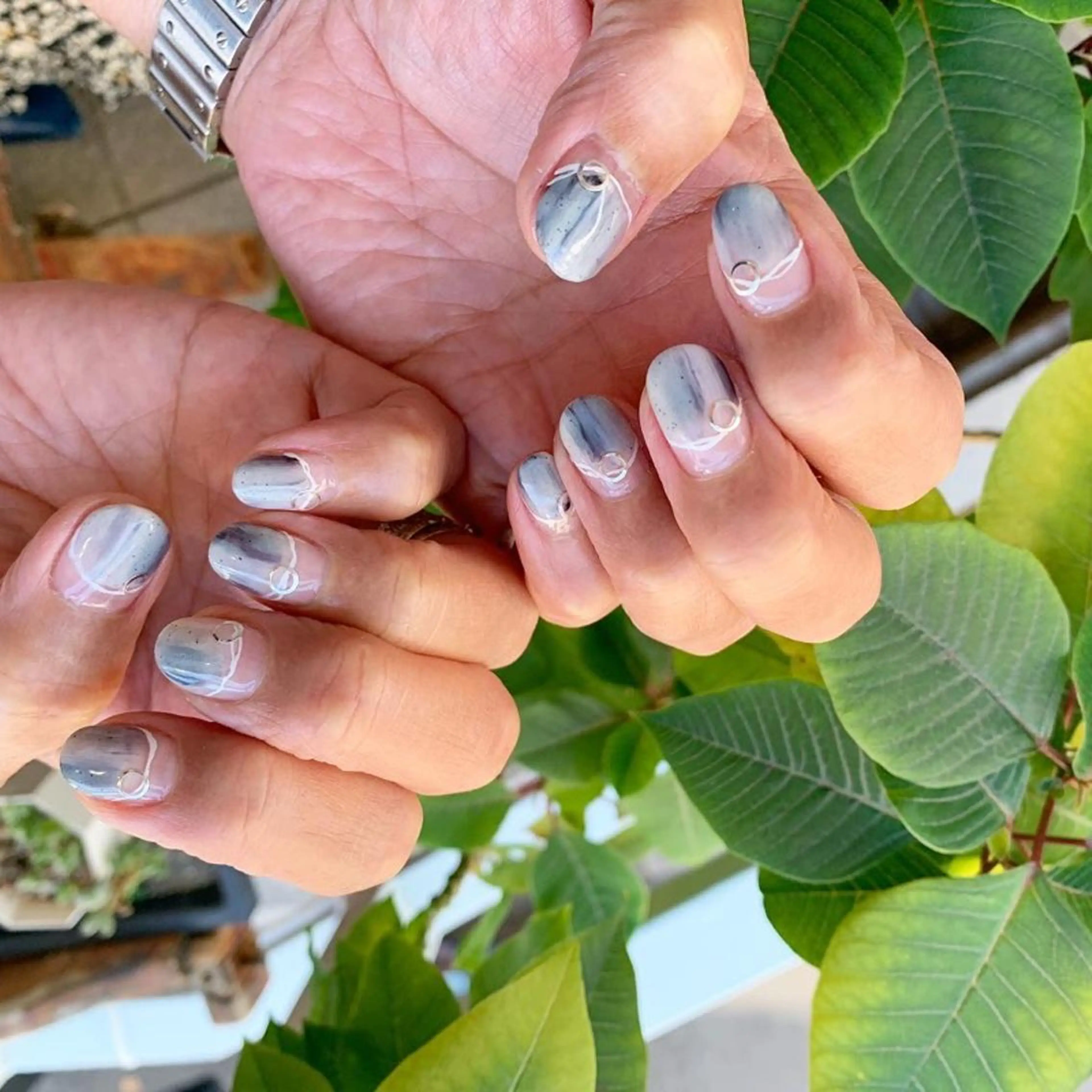 ショート ネイル 鎌田 麻梨奈のネイルデザイン