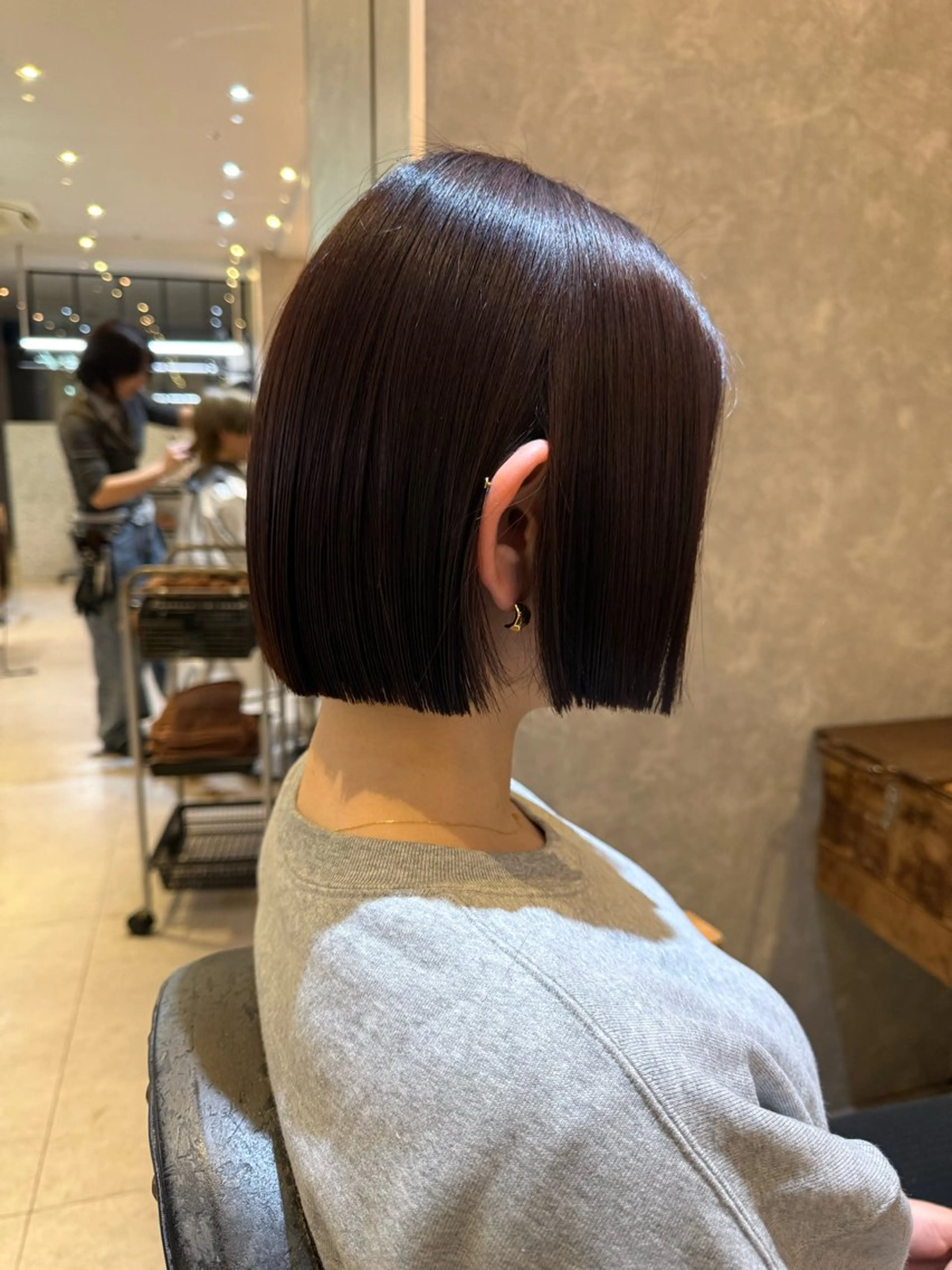 ショート ネギシ アイナのヘアスタイル