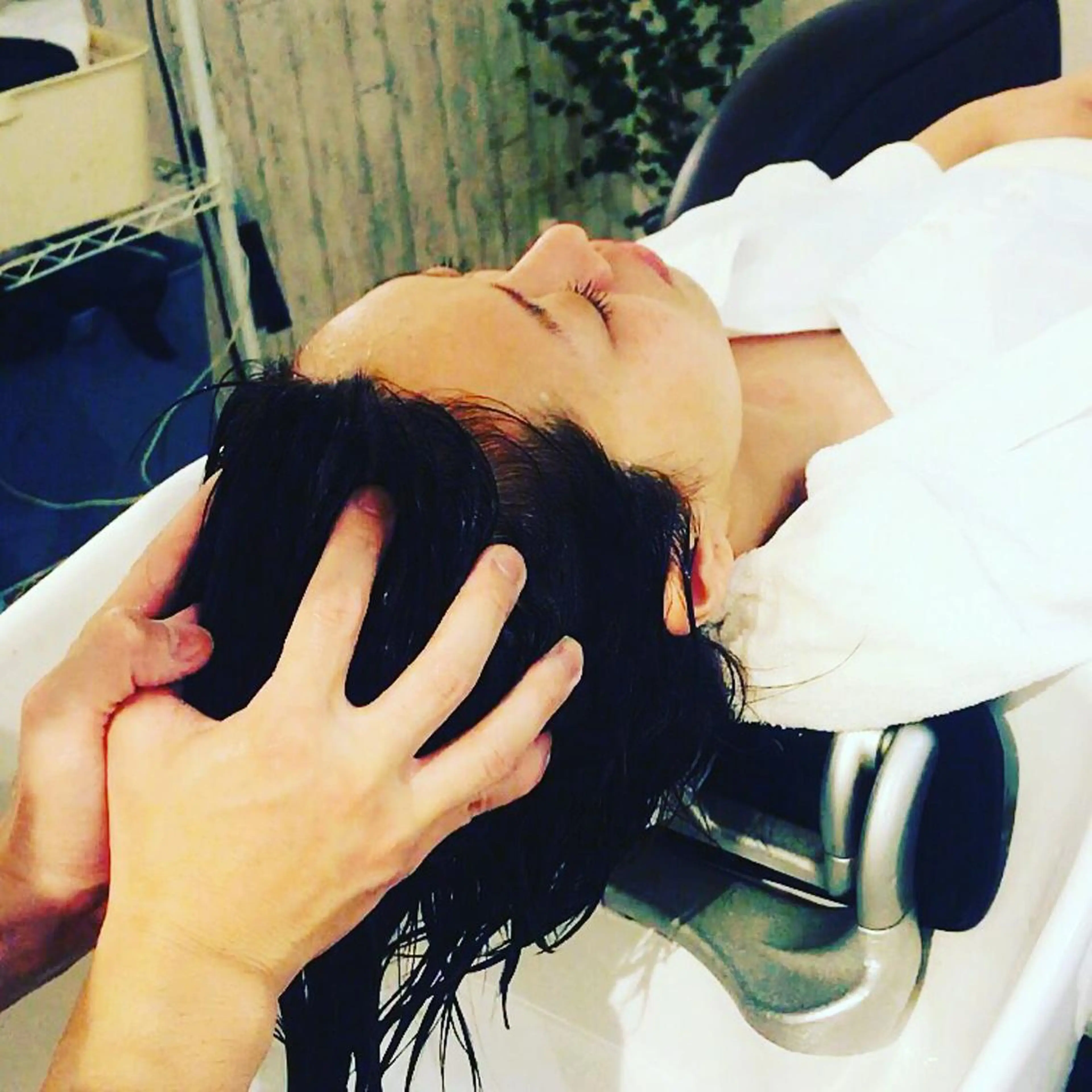 40代ママの 若見え専門美容師のヘアスタイル