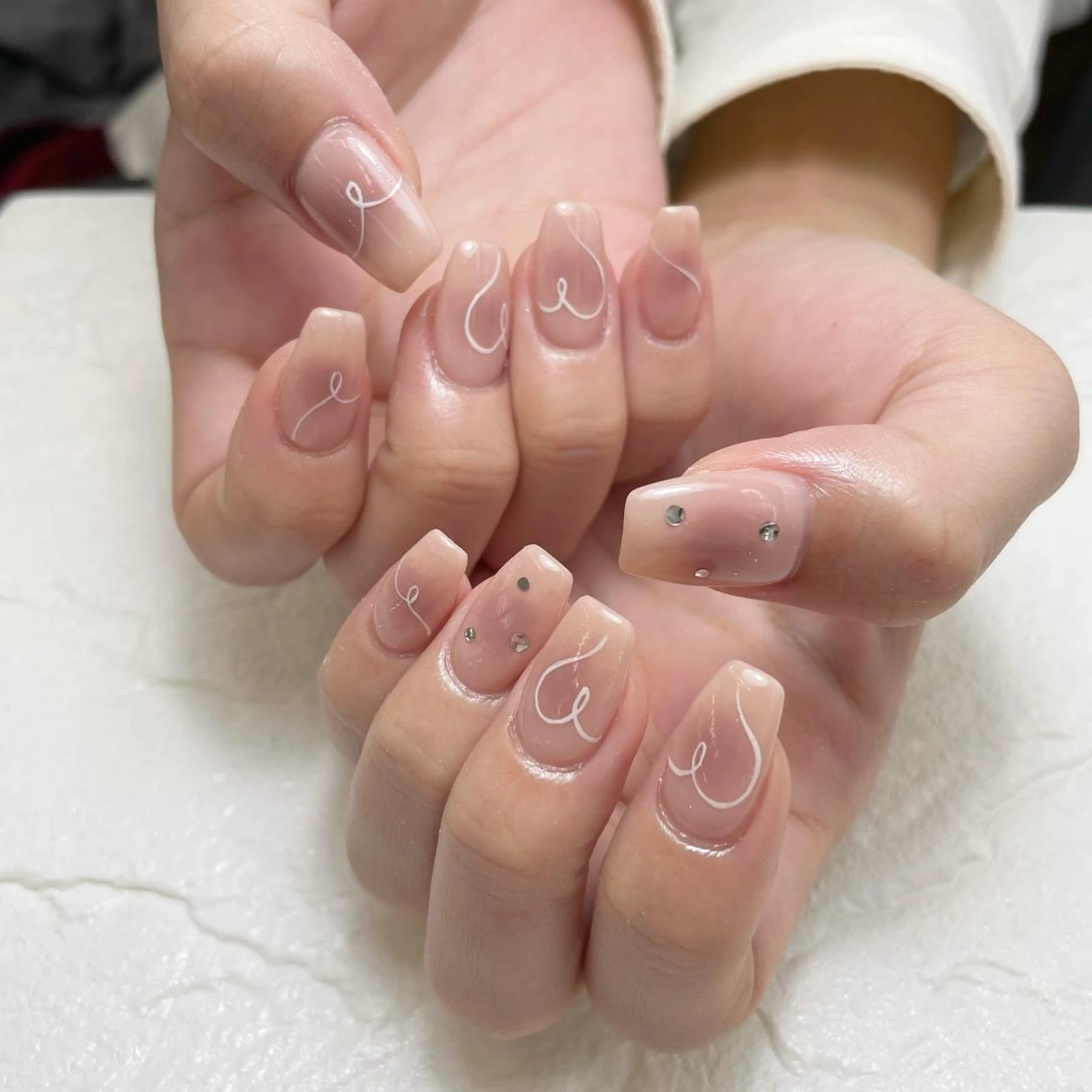 ネイル チークネイル ハート MINORI Nail&Waxのネイルデザイン