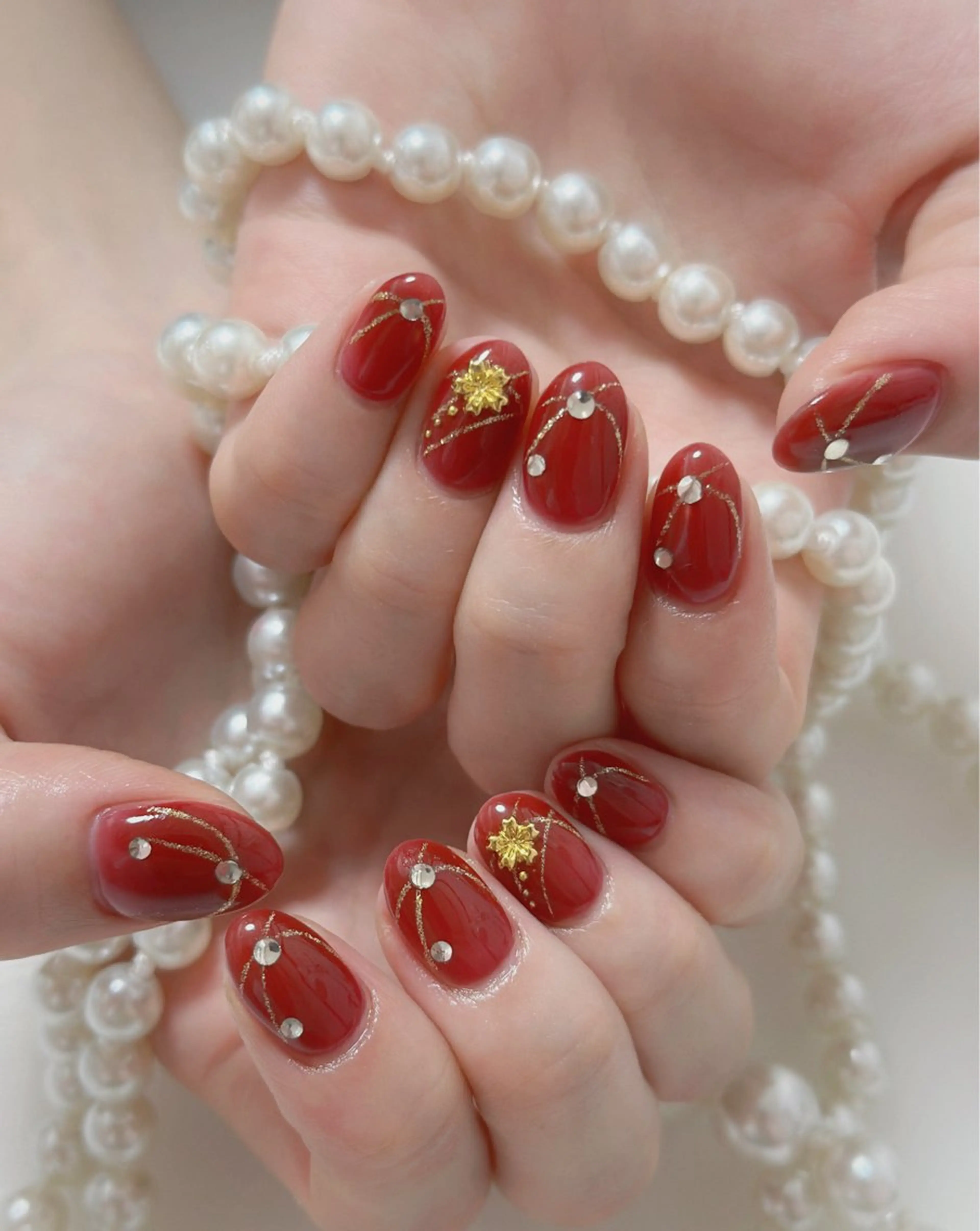 ネイル オーロラネイル 長さ出し フットネイル 韓国ネイル ラメ(グリッター) ハンドネイル 👍thumbs up nail👍のネイルデザイン