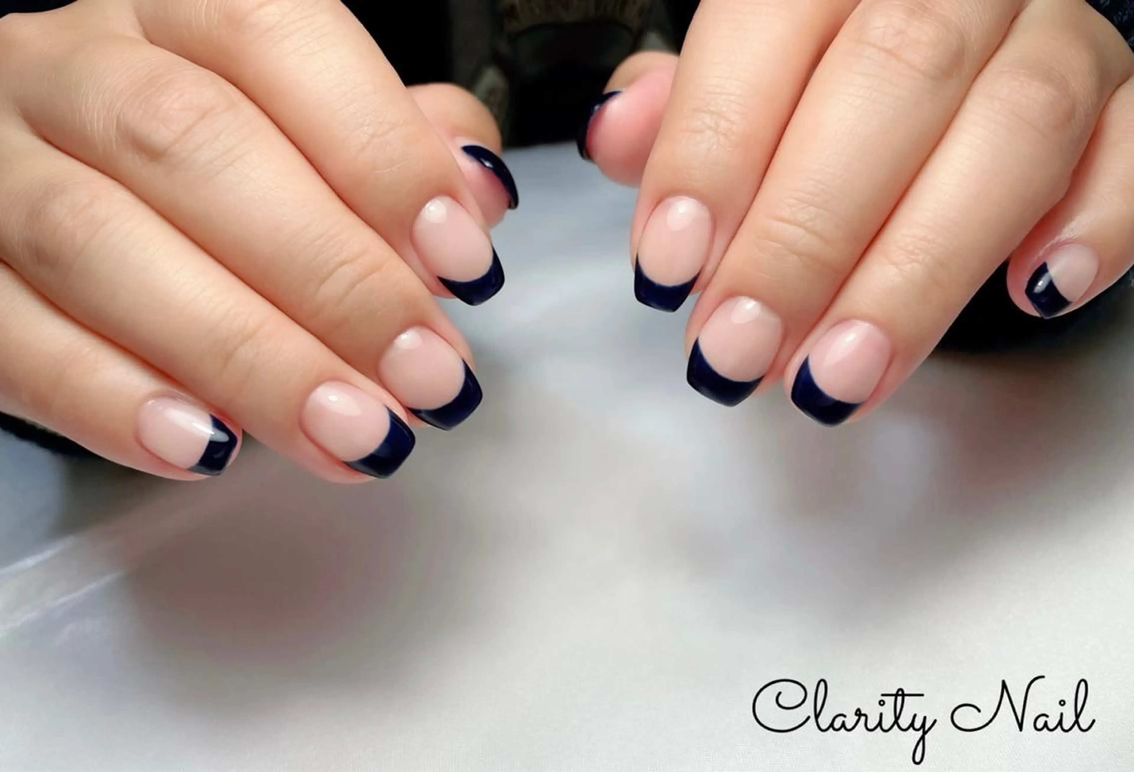 ネイル フレンチネイル ハンドネイル Clarity Nailのネイルデザイン
