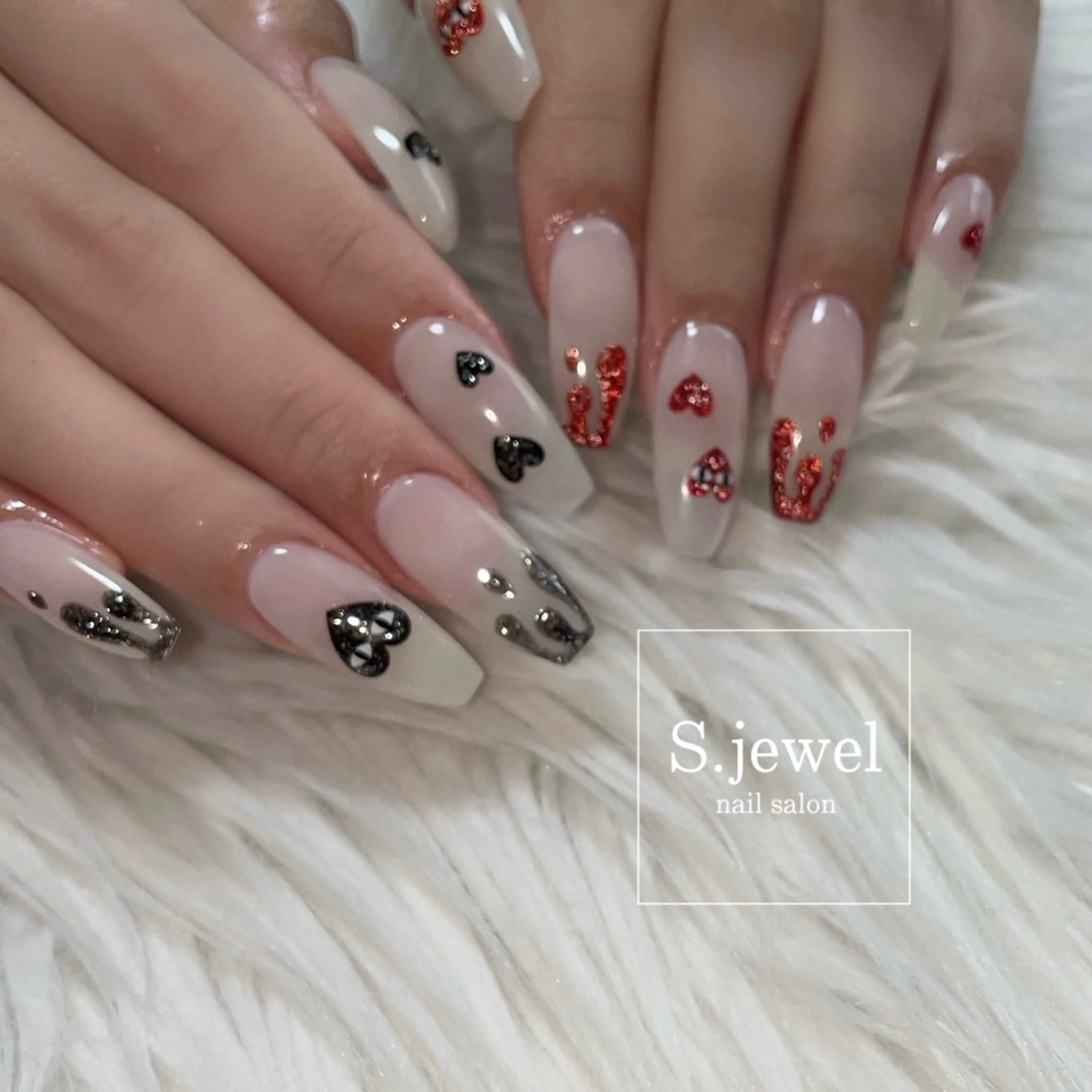 ネイル S. JEWELのネイルデザイン