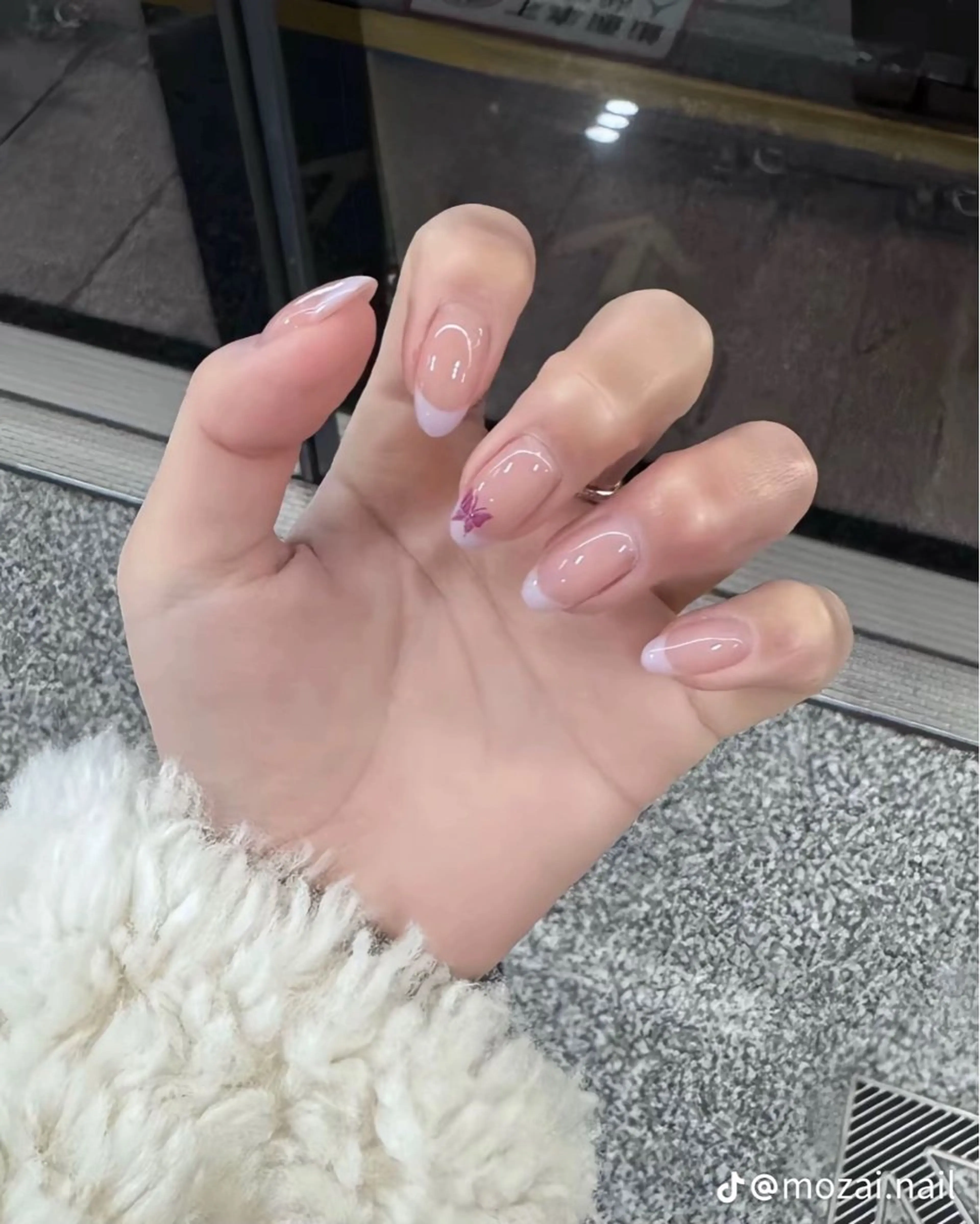 ネイル モナ& あきのネイルデザイン