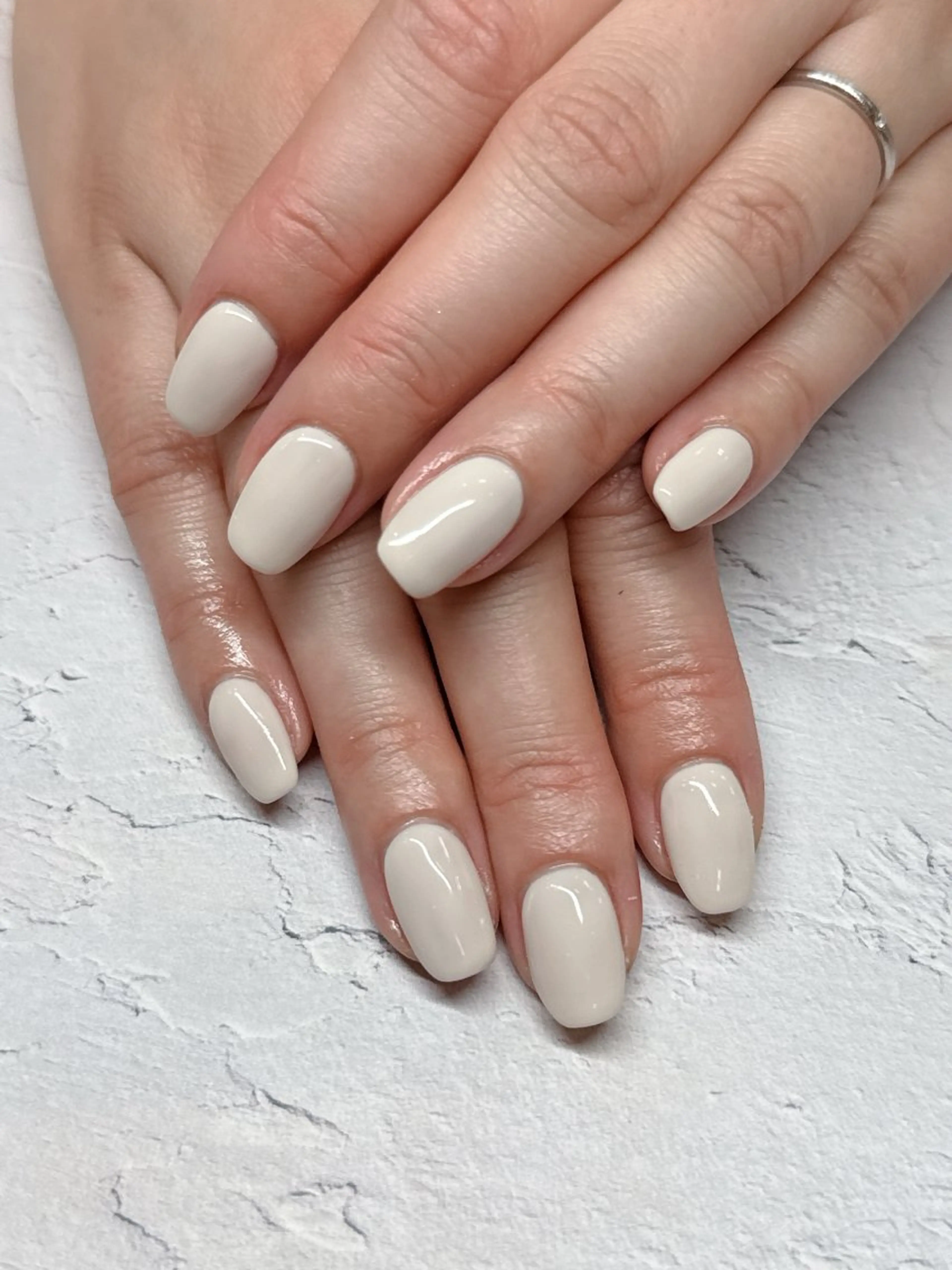 ネイル ワンカラーネイル ハンドネイル nailist SATO【銀座】のネイルデザイン