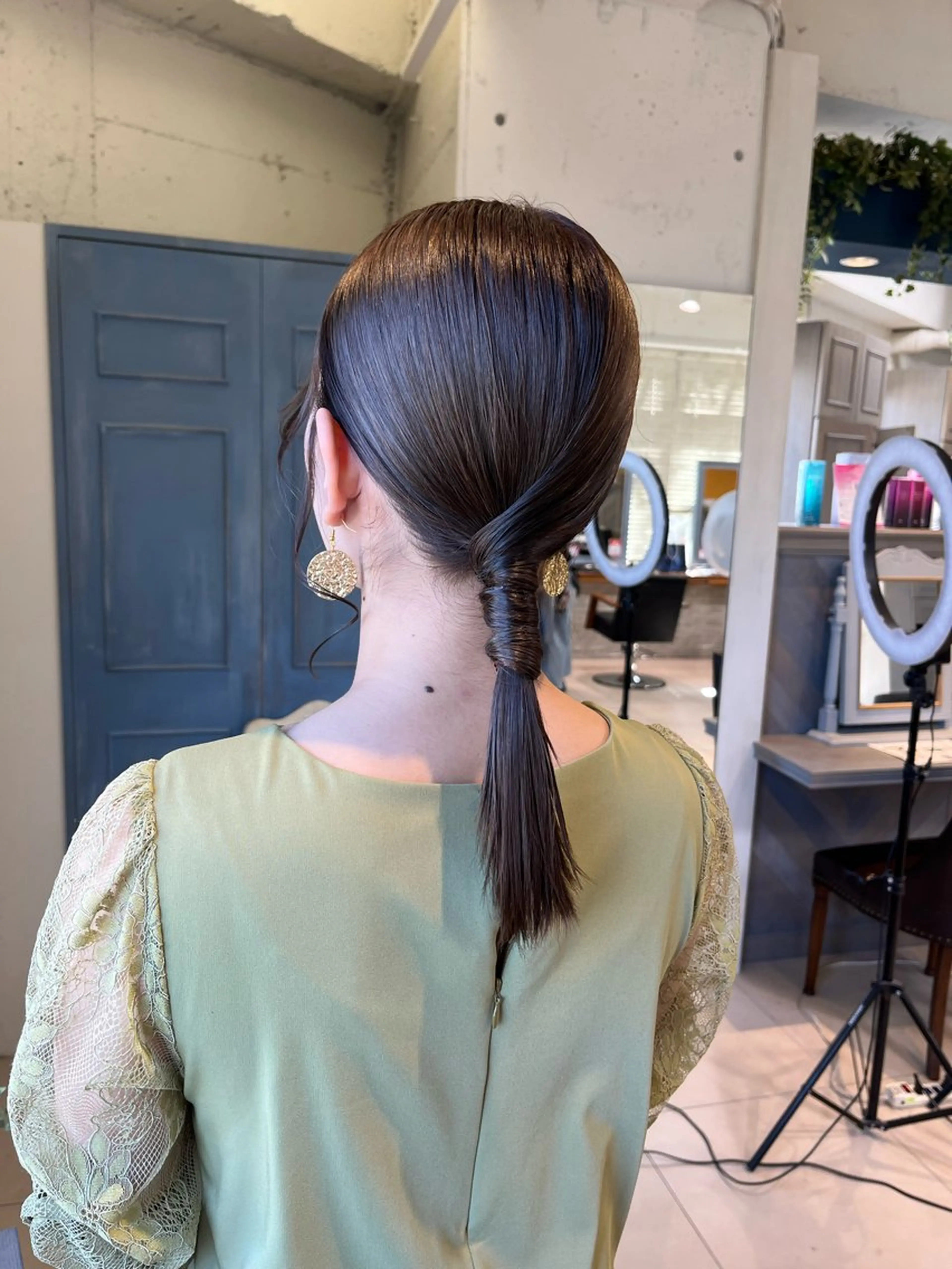 セミロング ヘアアレンジ Froom🌻 村上夏菜のネイルデザイン