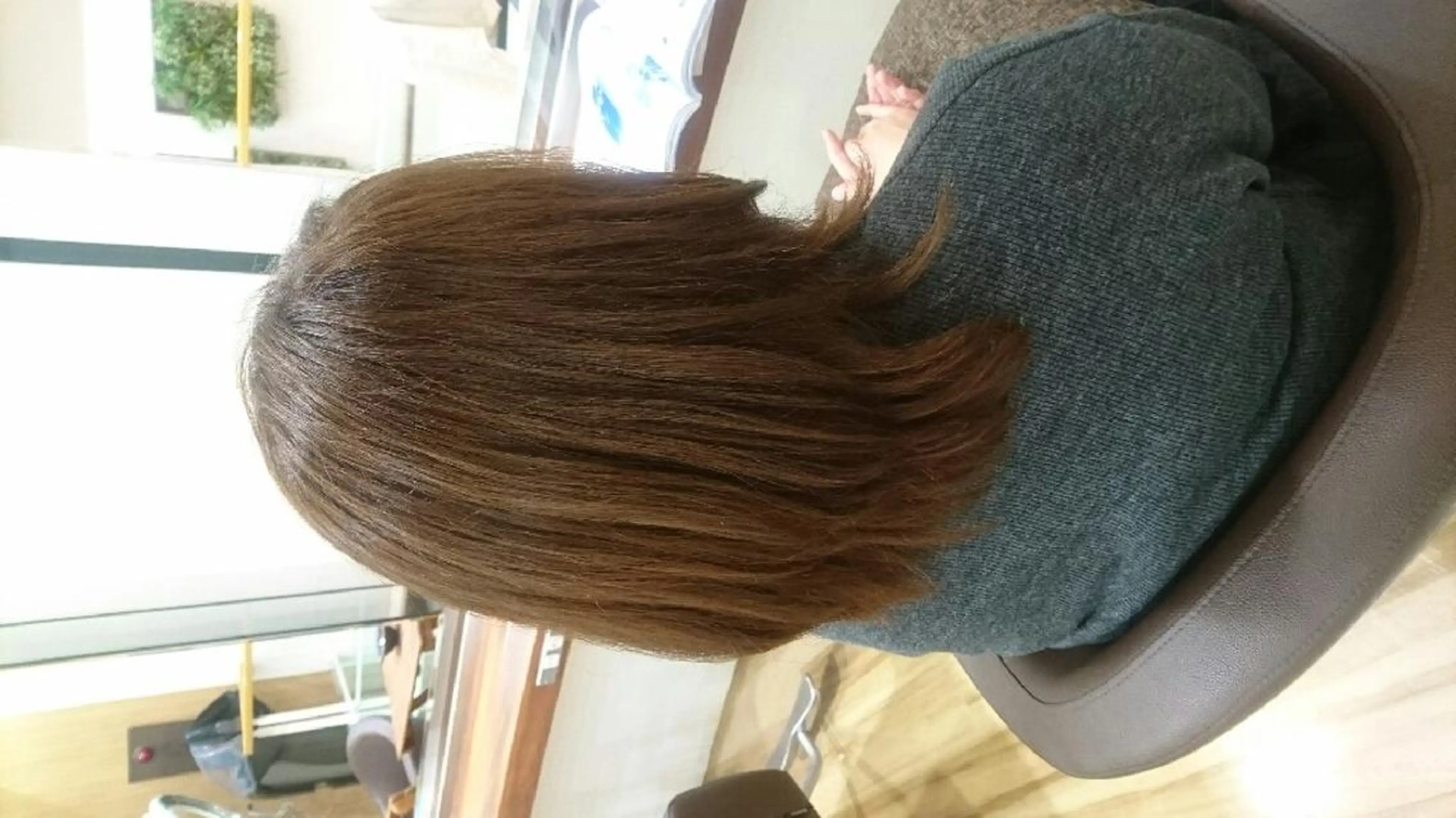 ミディアム カラー kawabe maikoのヘアスタイル