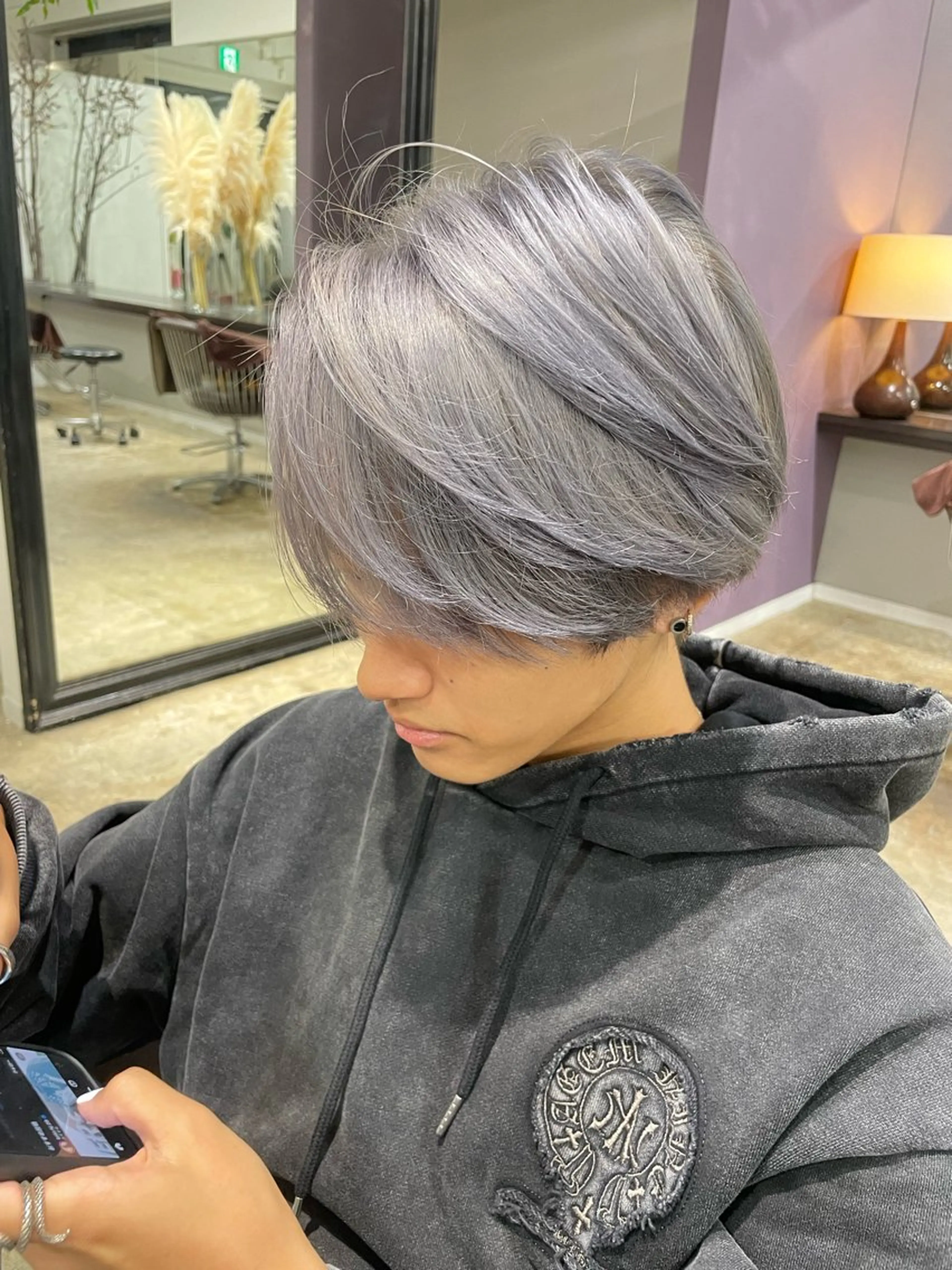 【⚫️men's限定⚫️】カット+1ブリーチ+高明度ケアカラー👾の写真