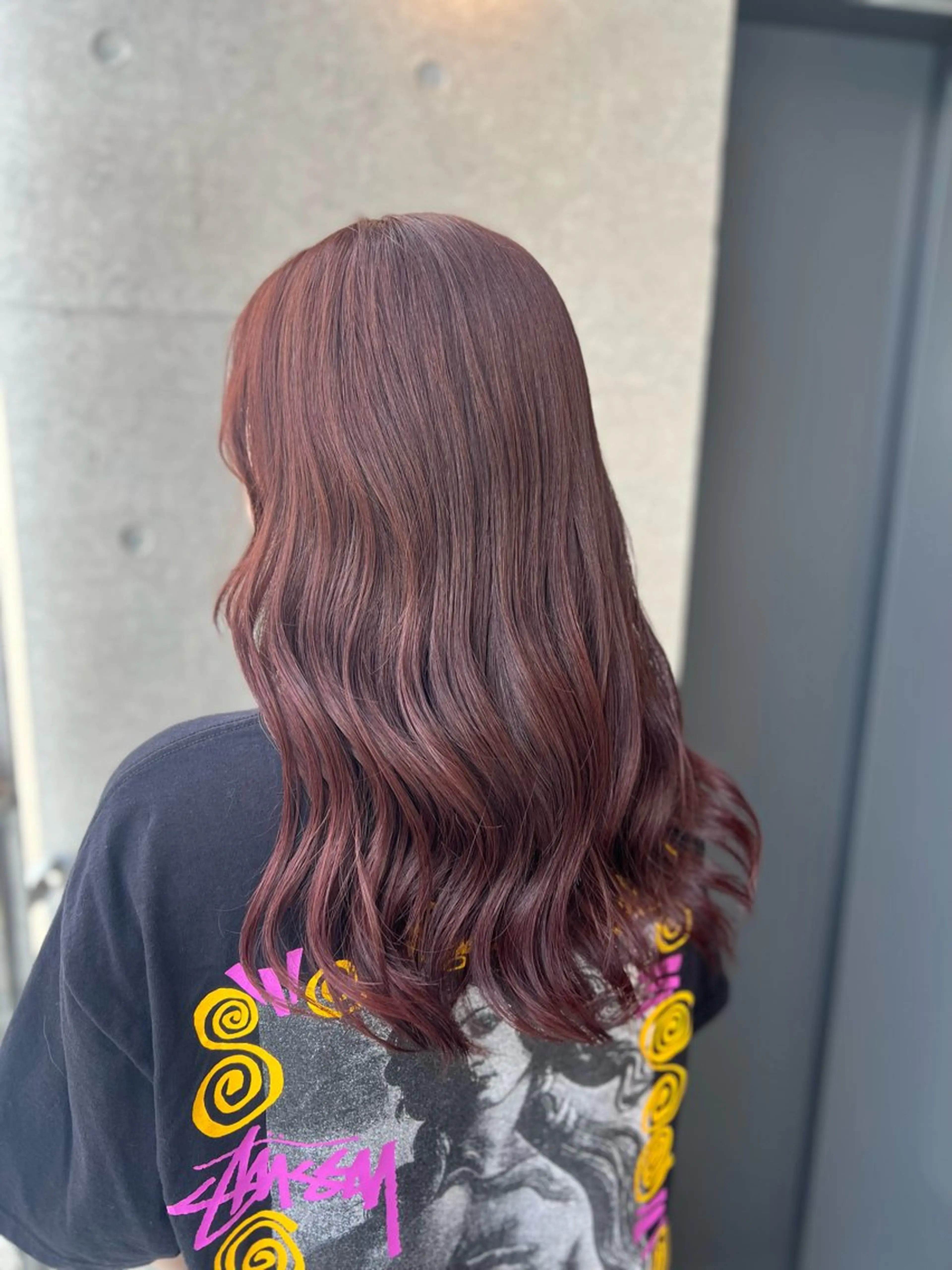 セミロング カラー シールエクステ アディクシーカラー アッシュ バレイヤージュ ミストバング ヘアカラー トリートメント 吉野 瑳桜のヘアスタイル