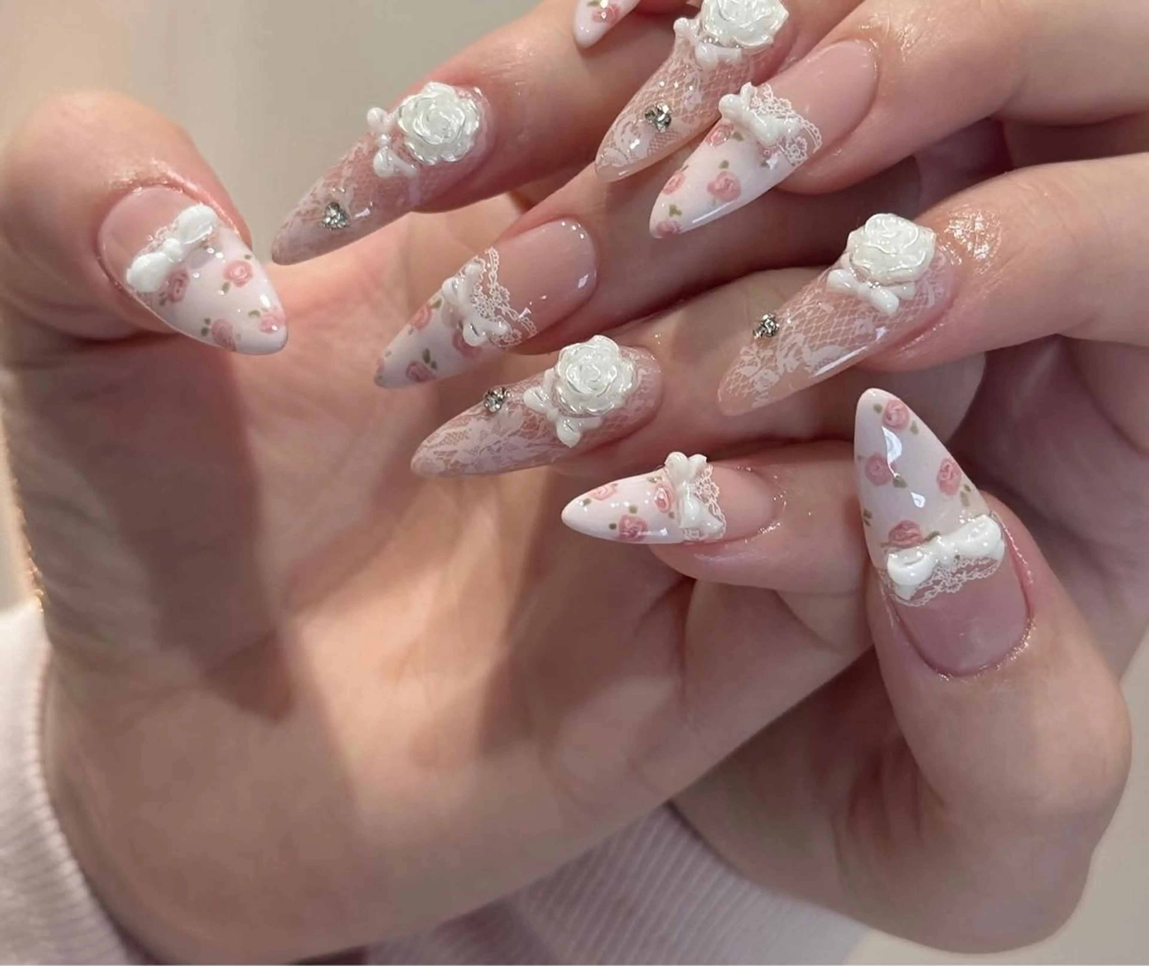 ネイル ハンドネイル NiJi Nailsのネイルデザイン