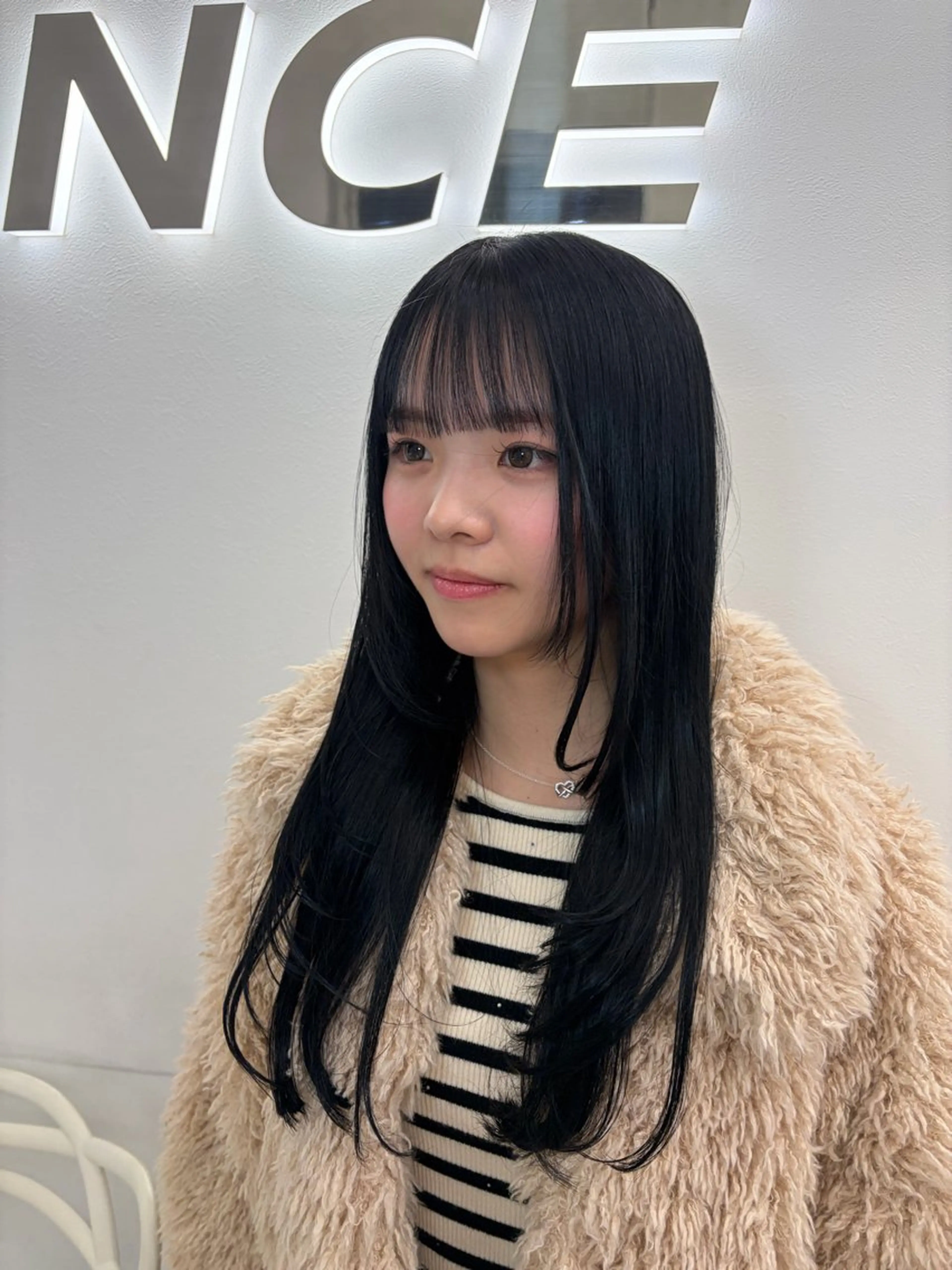 ロング ヘアカラー ヘアセット 艶髪ハイトーンカラー 渋谷🎀ririkaのヘアスタイル