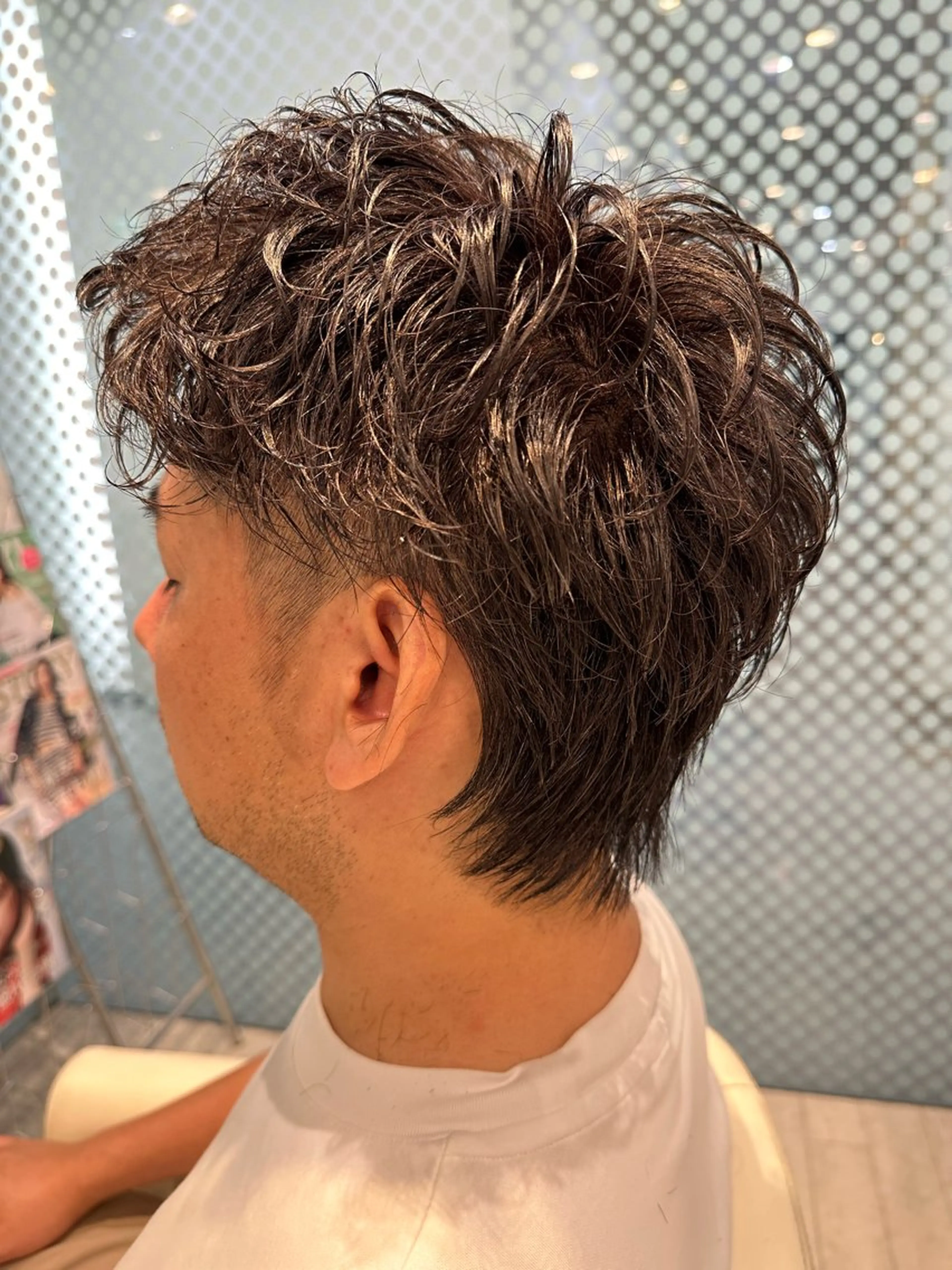 パーマ メンズ アップバング メンズウルフカット ウルフカット メンズカット 井上　凜太郎のヘアスタイル