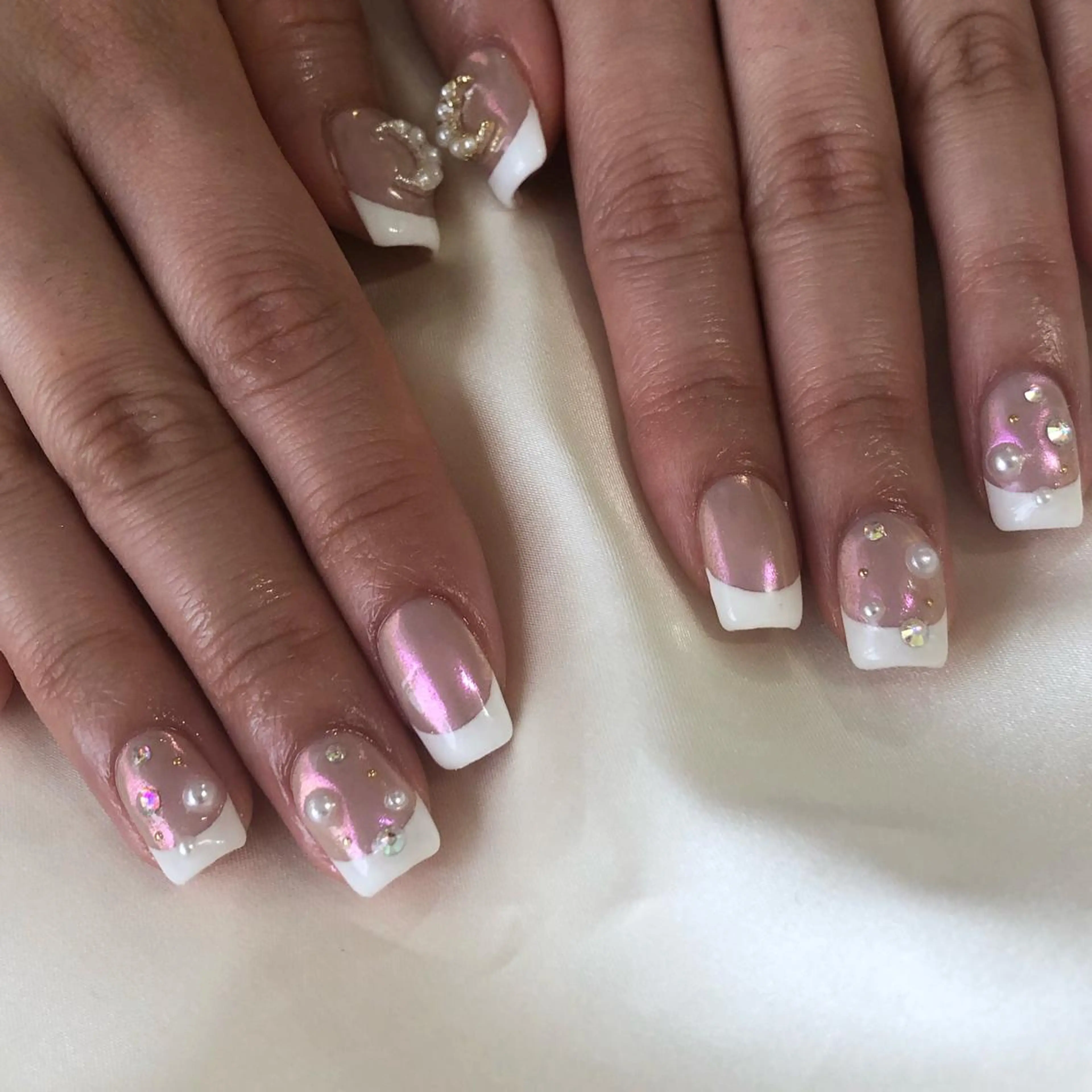 ネイル ハンドネイル ViViA momokaのネイルデザイン