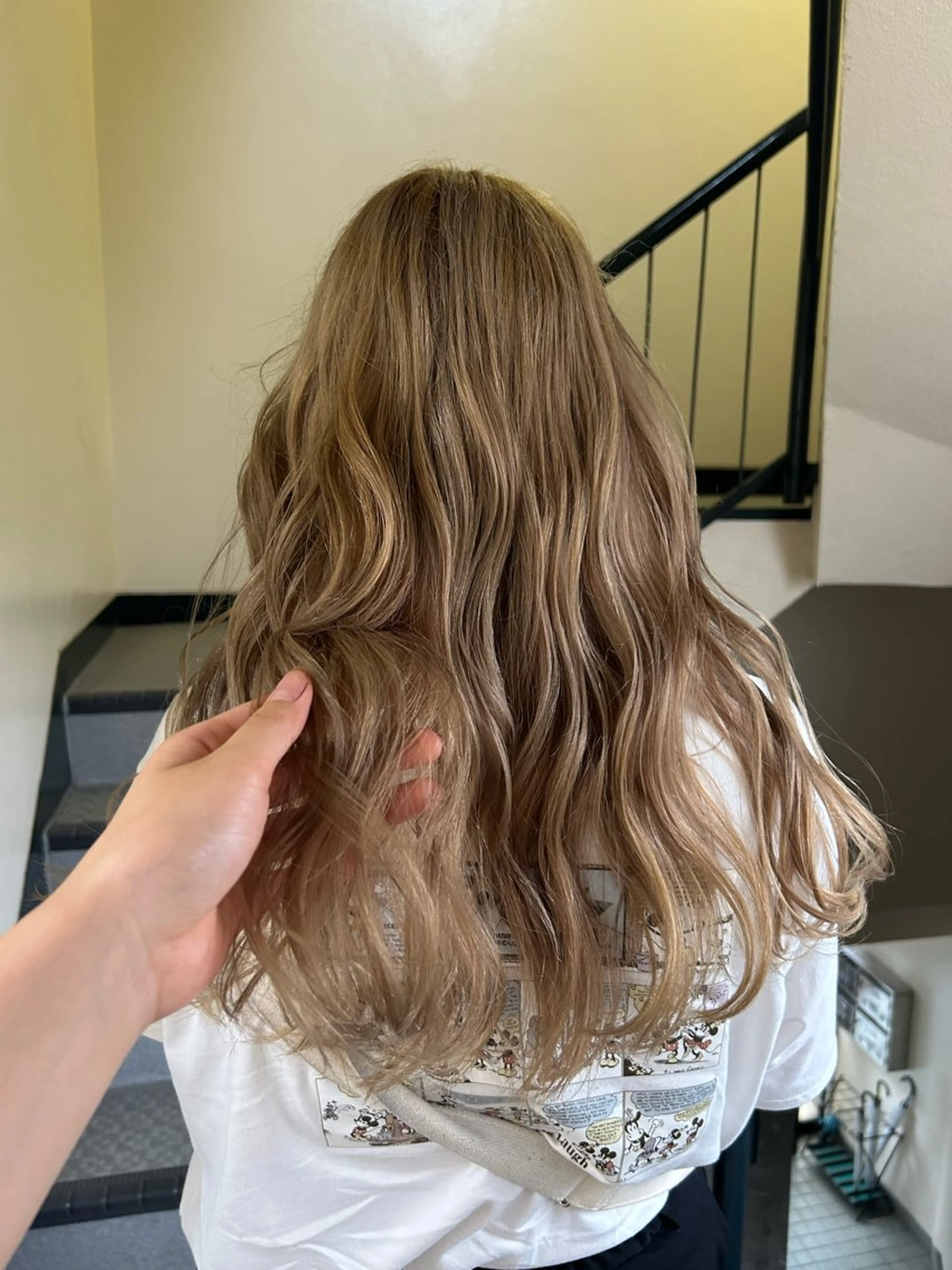 ロング カラー ヘアアレンジ ハイトーンカラー ☕️結【suii.】 ボブ/ヘアセット☕️のヘアスタイル