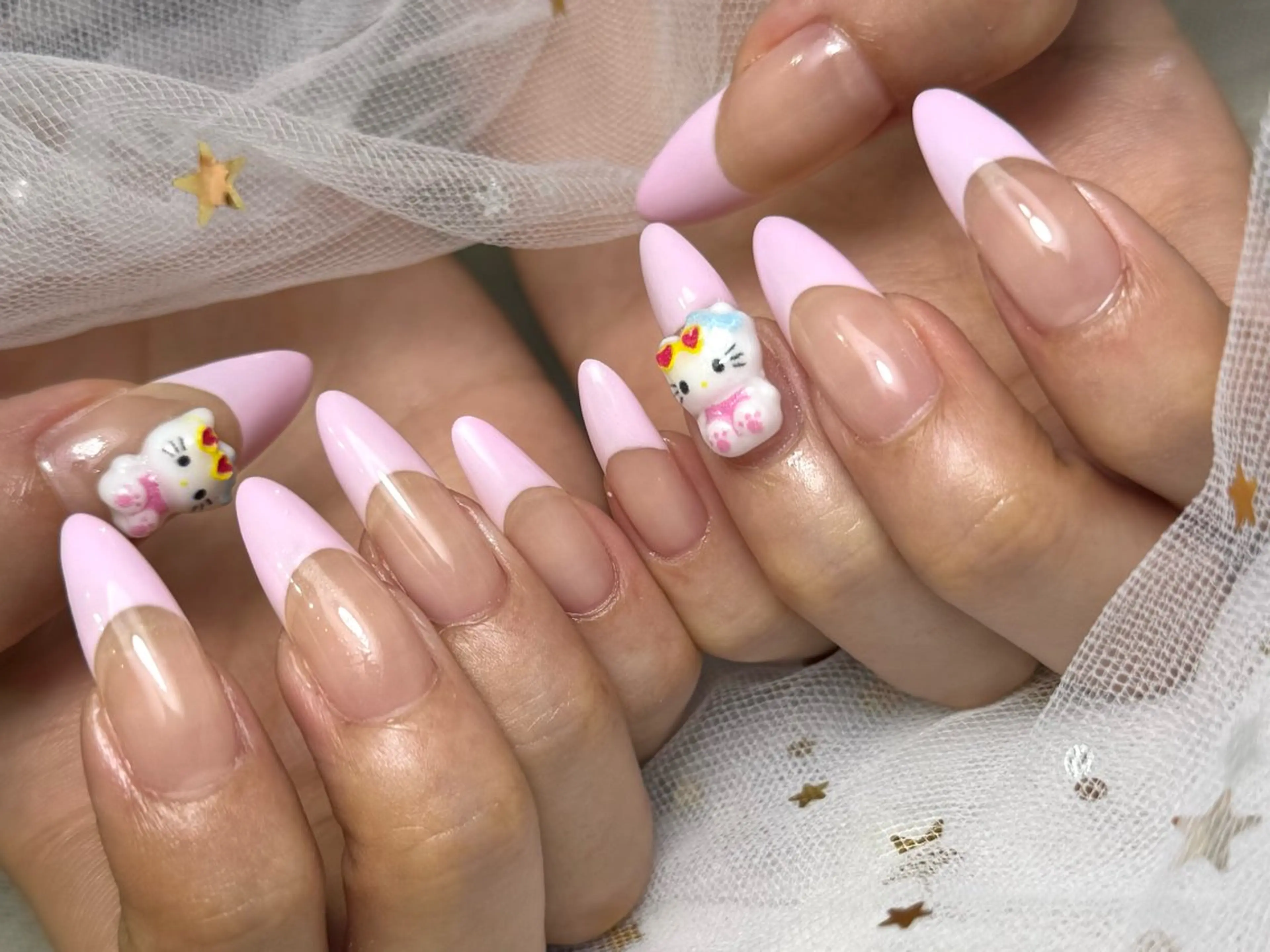ネイル フレンチネイル ジェルネイル ハンドネイル Mnailsalon フィルイン対応サロンのネイルデザイン