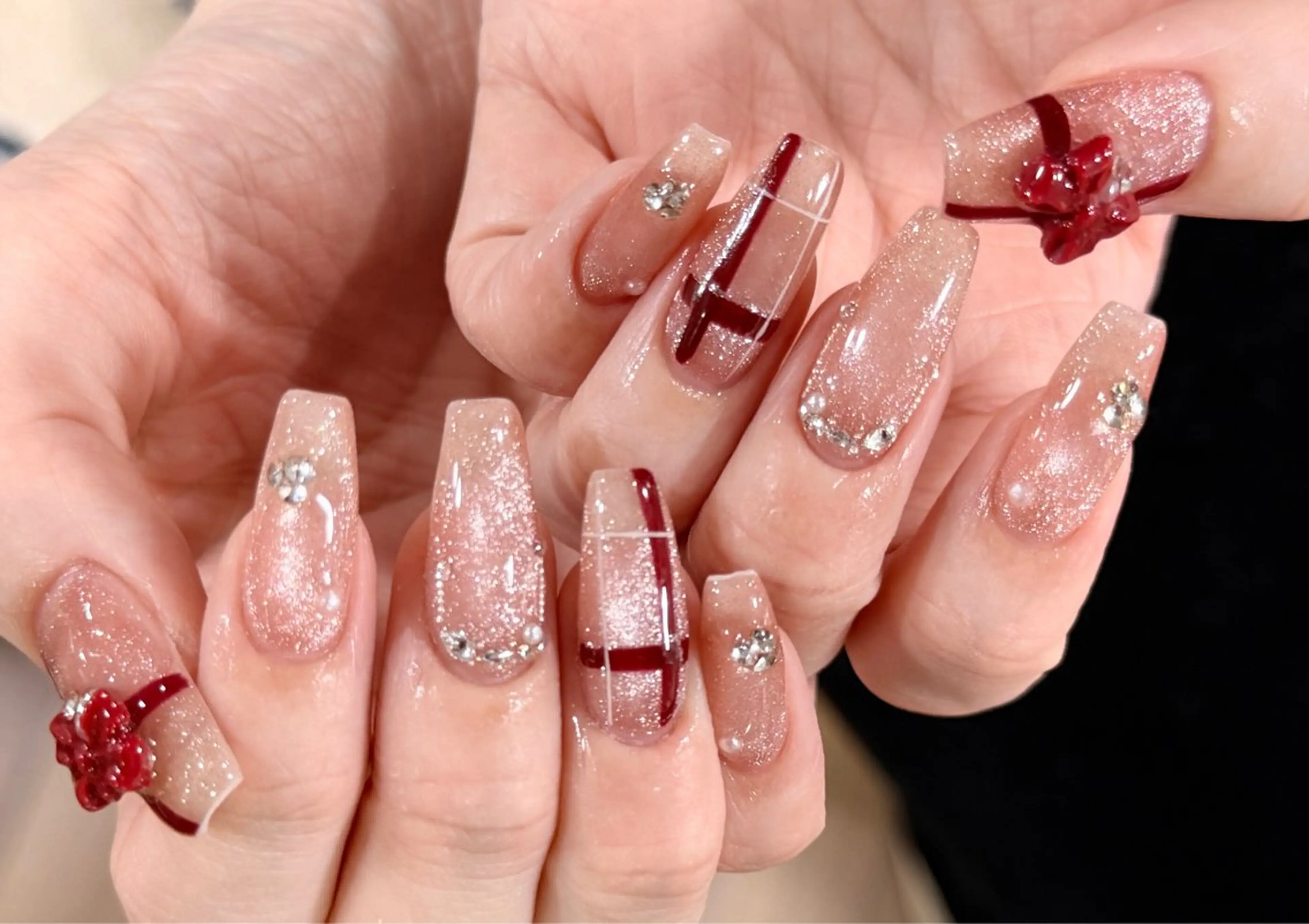 ネイル ハンドネイル C C🌼のネイルデザイン