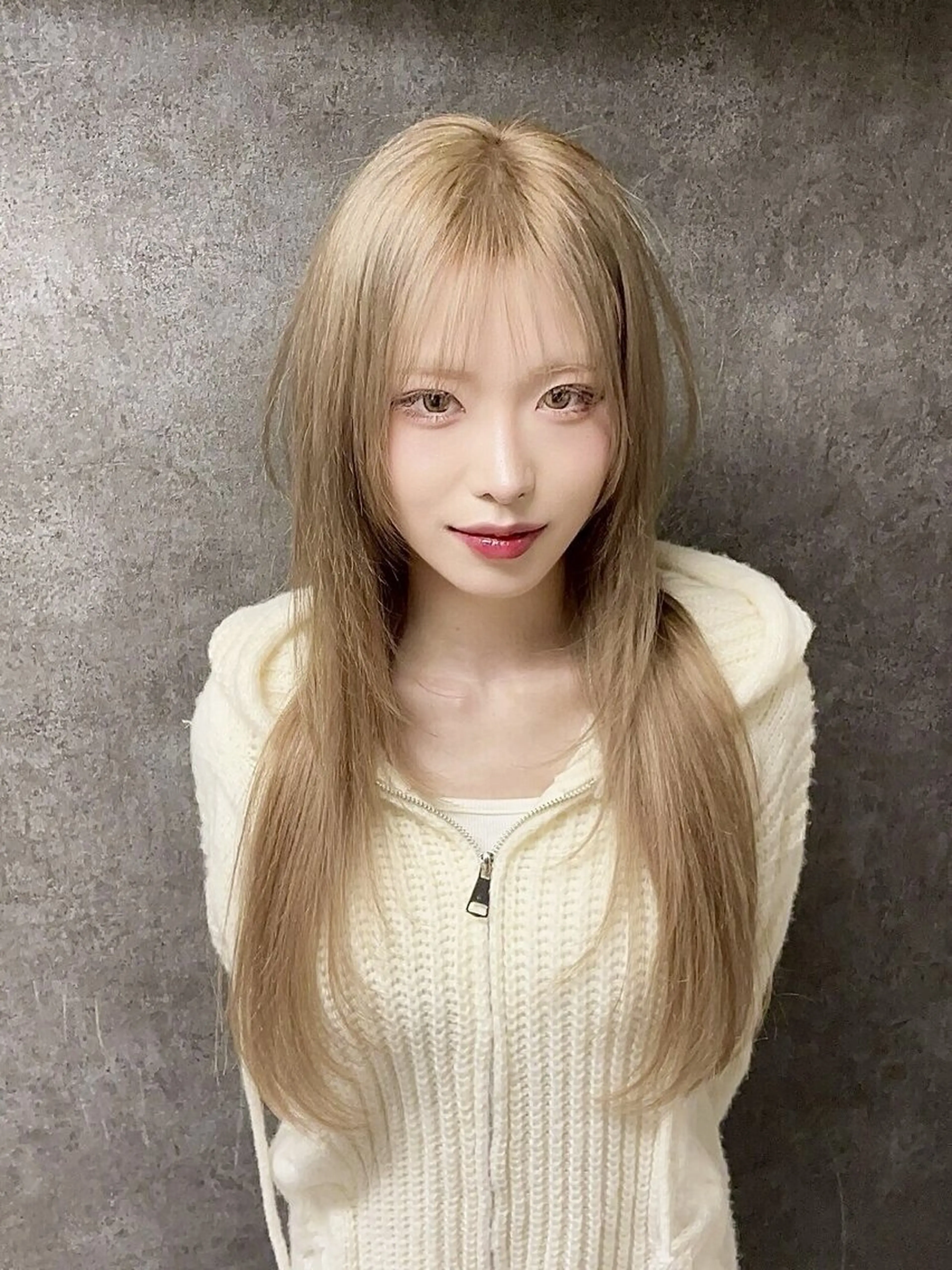 ロング エクステ ナリキ/ダブルカラー /ダブルカラーモデルのヘアスタイル