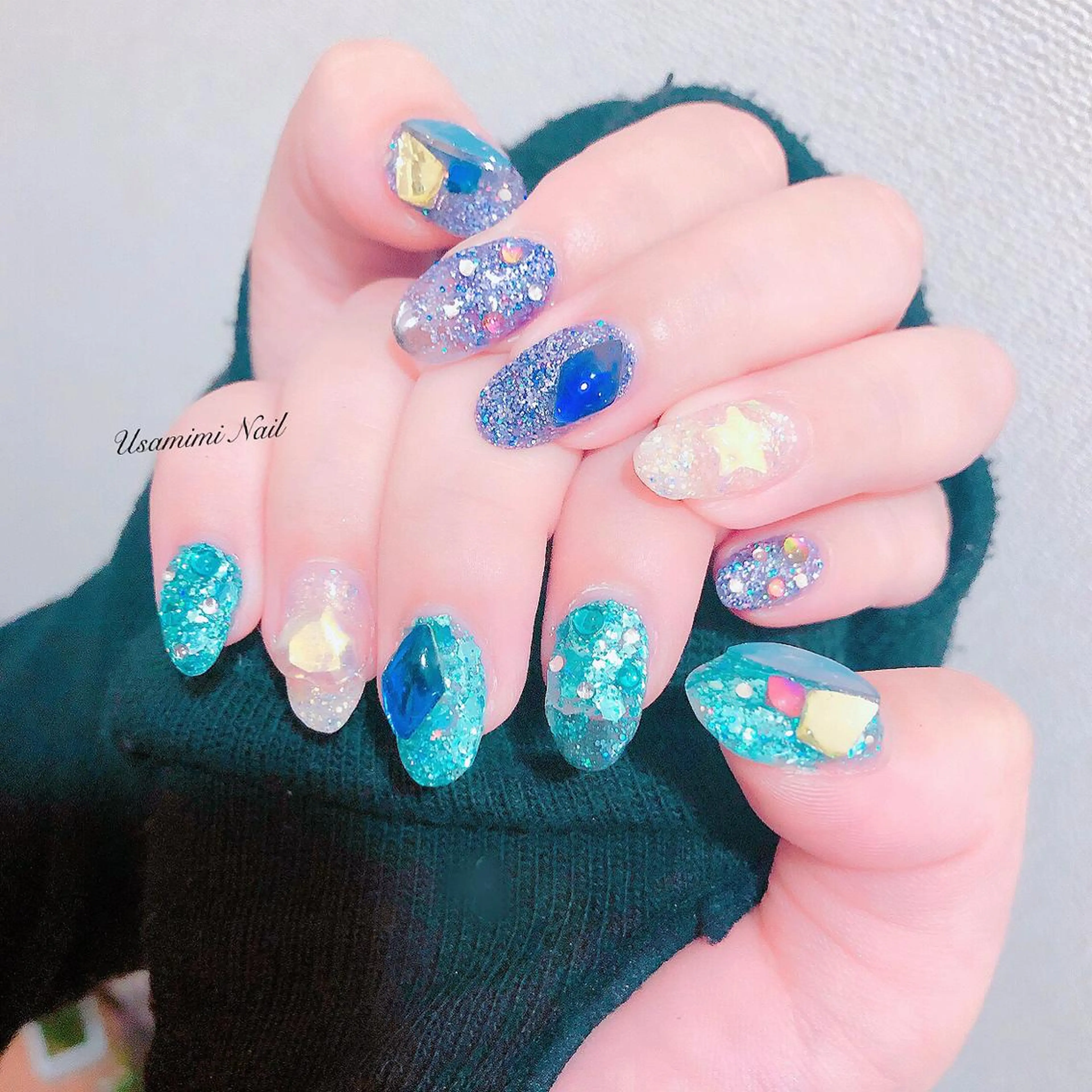 セミロング ネイル USAMiMi 🐰💕のネイルデザイン