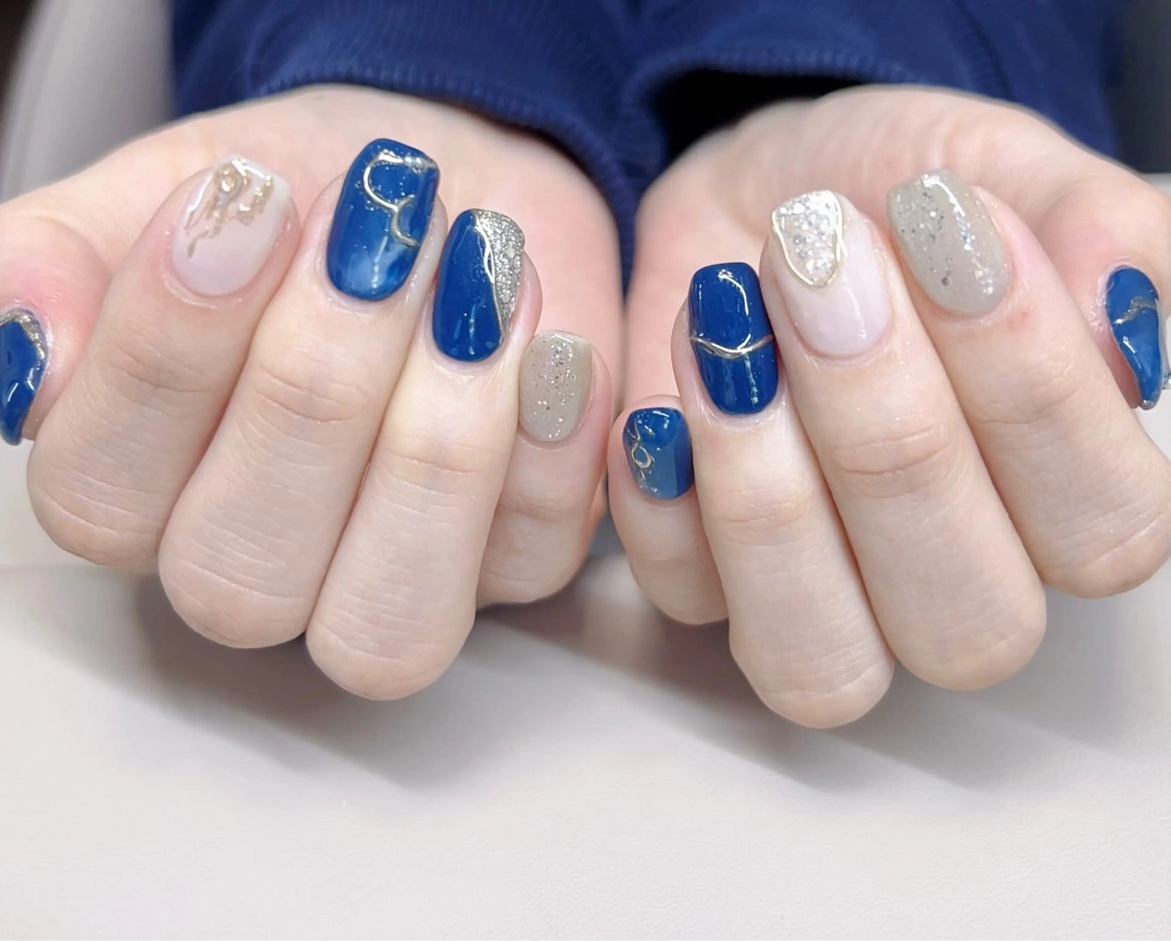 ネイル 成人式 フレンチネイル ジェルネイル グラデーション マグネットネイル Rika  nail cocoのネイルデザイン