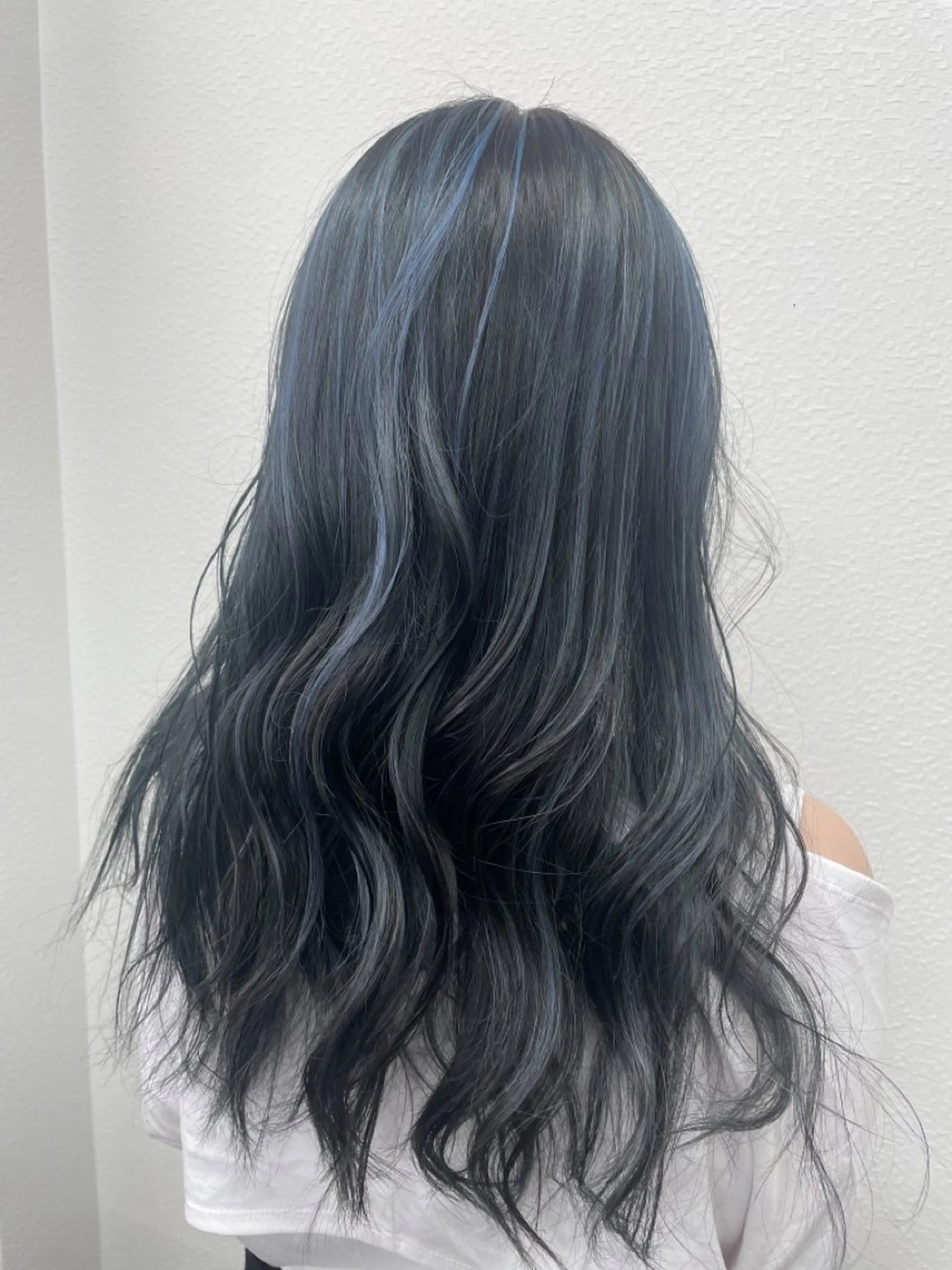 セミロング カラー 透明感カラー ヘアカラー トリートメント Ebise Kazunoriのヘアスタイル