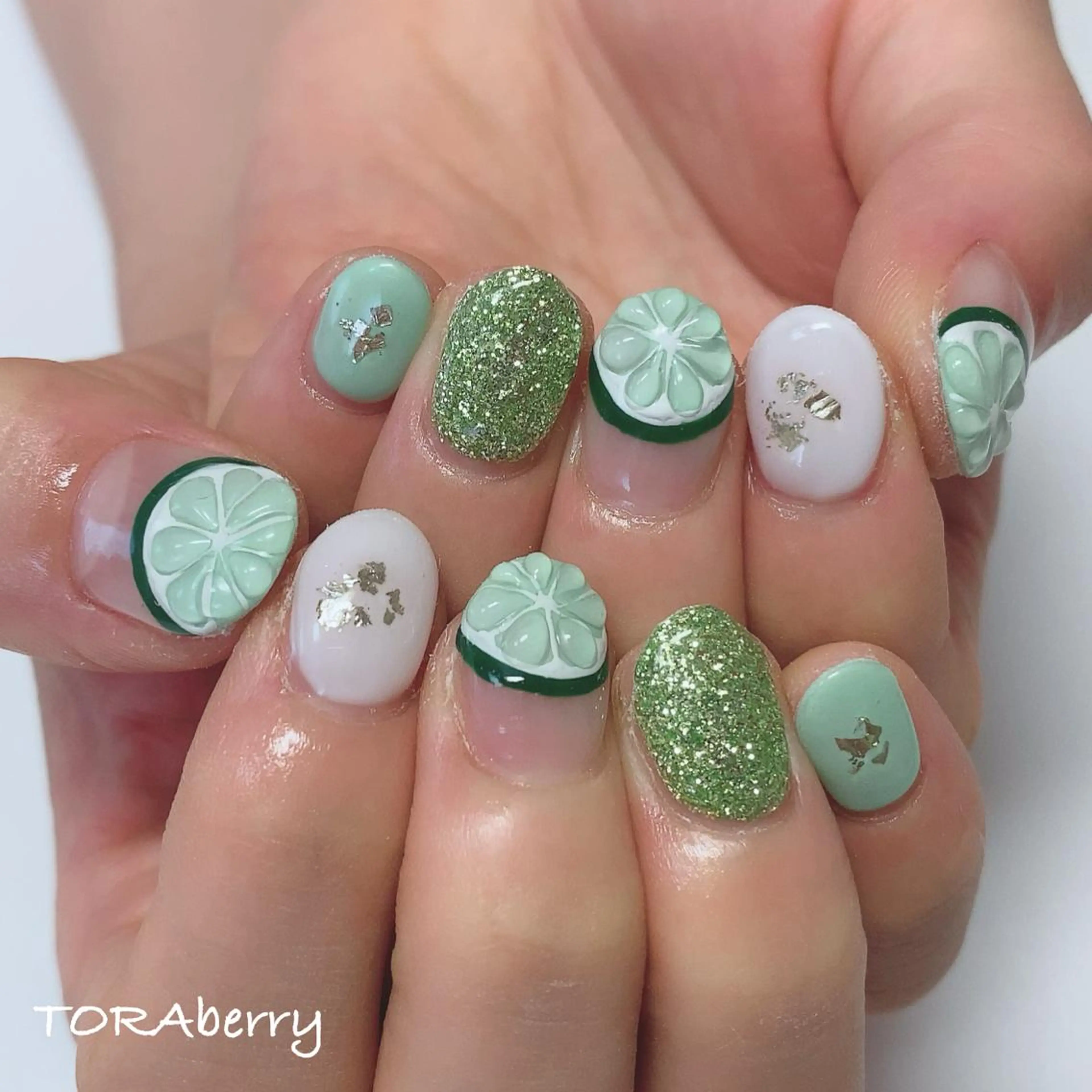 ネイル ネイリスト なつみのネイルデザイン