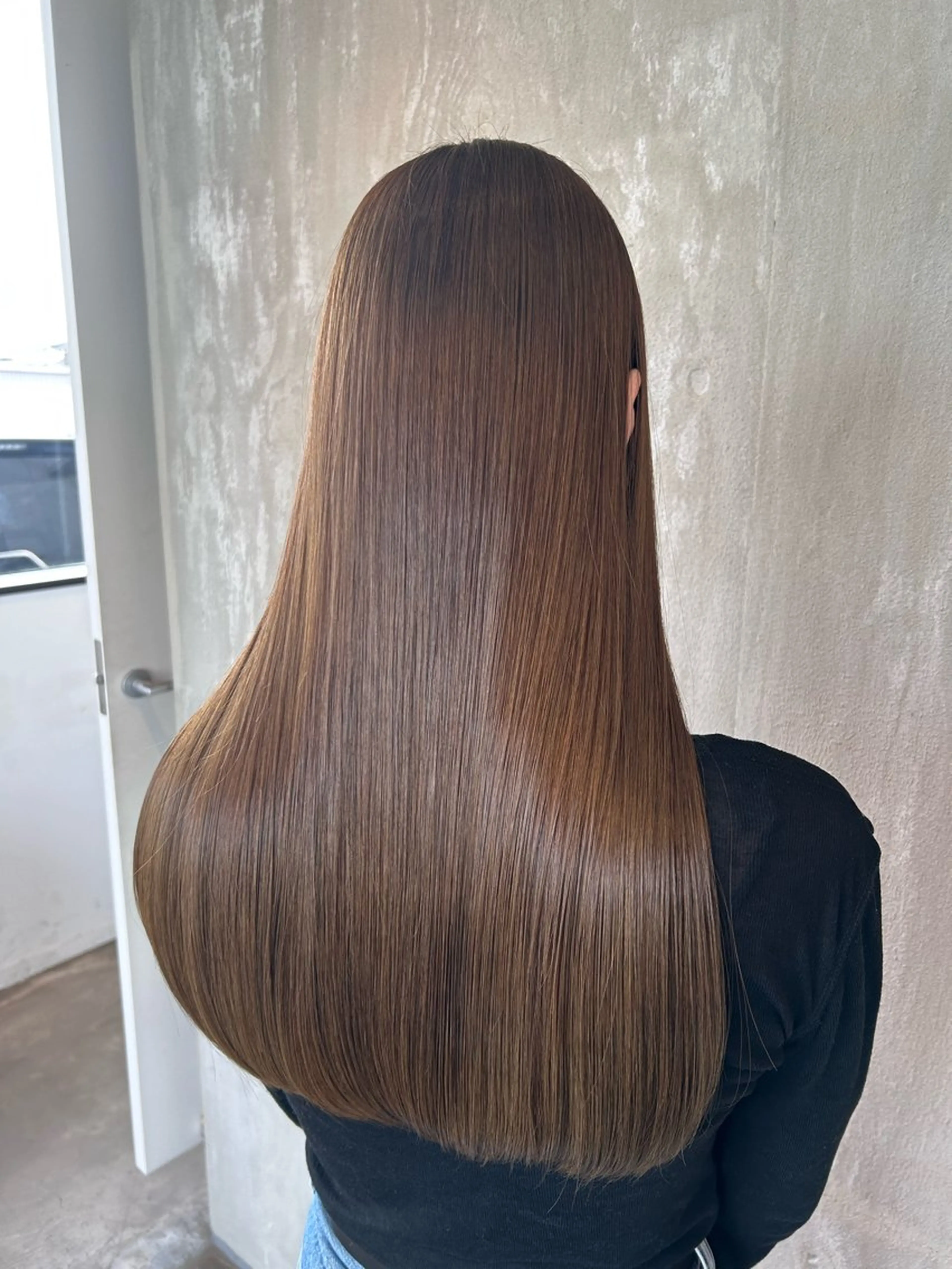 カラー tote. 成瀬晃のヘアスタイル