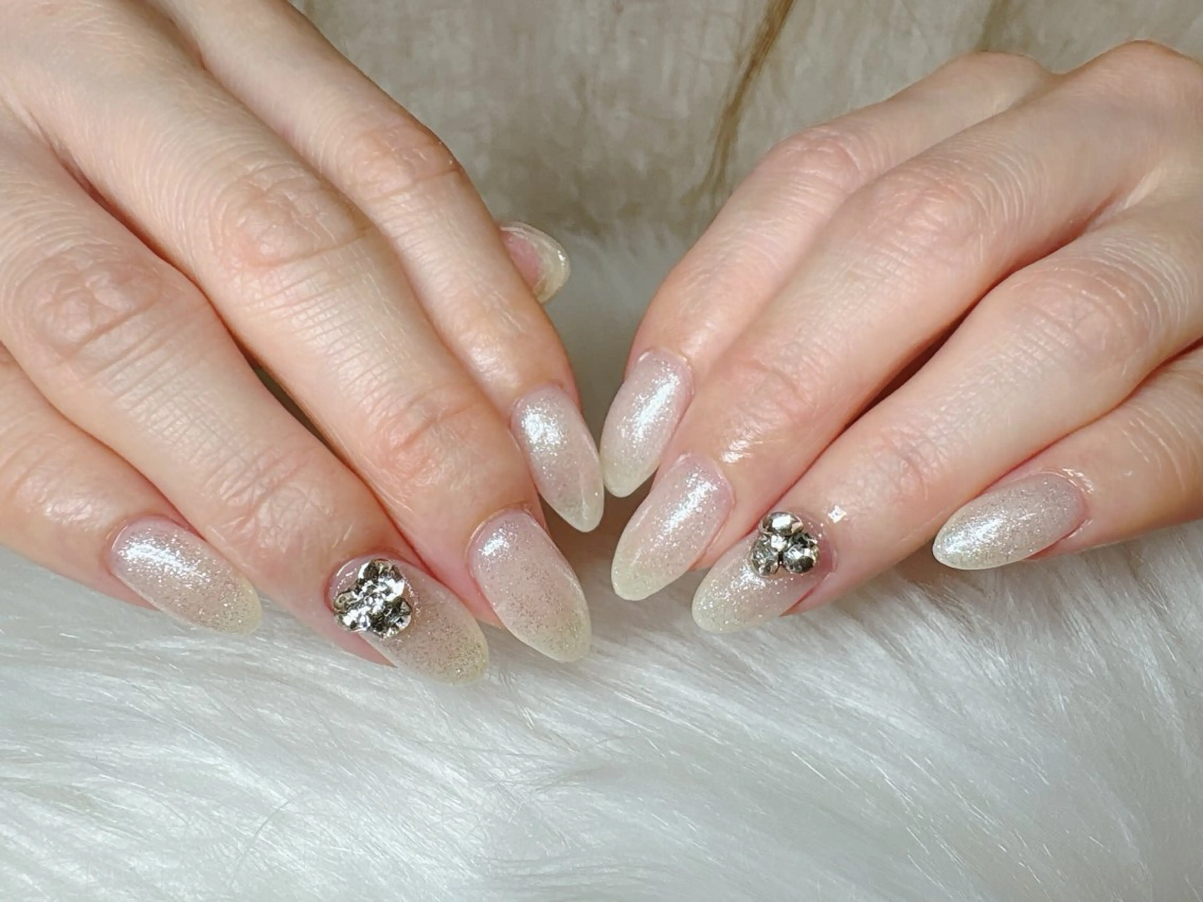 ネイル 寺山 千鶴のネイルデザイン