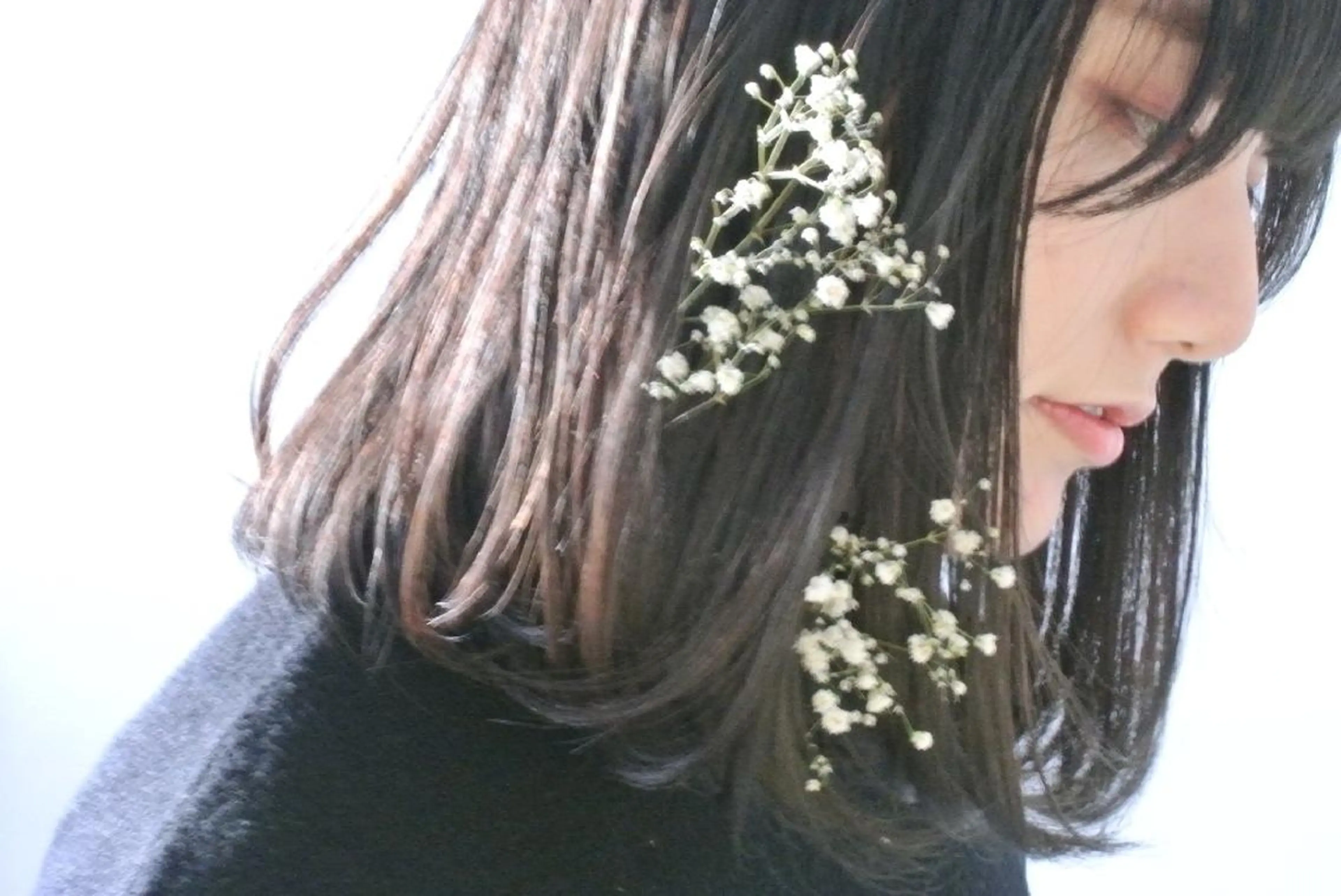 ミディアム カラー 樋口 千尋のヘアスタイル