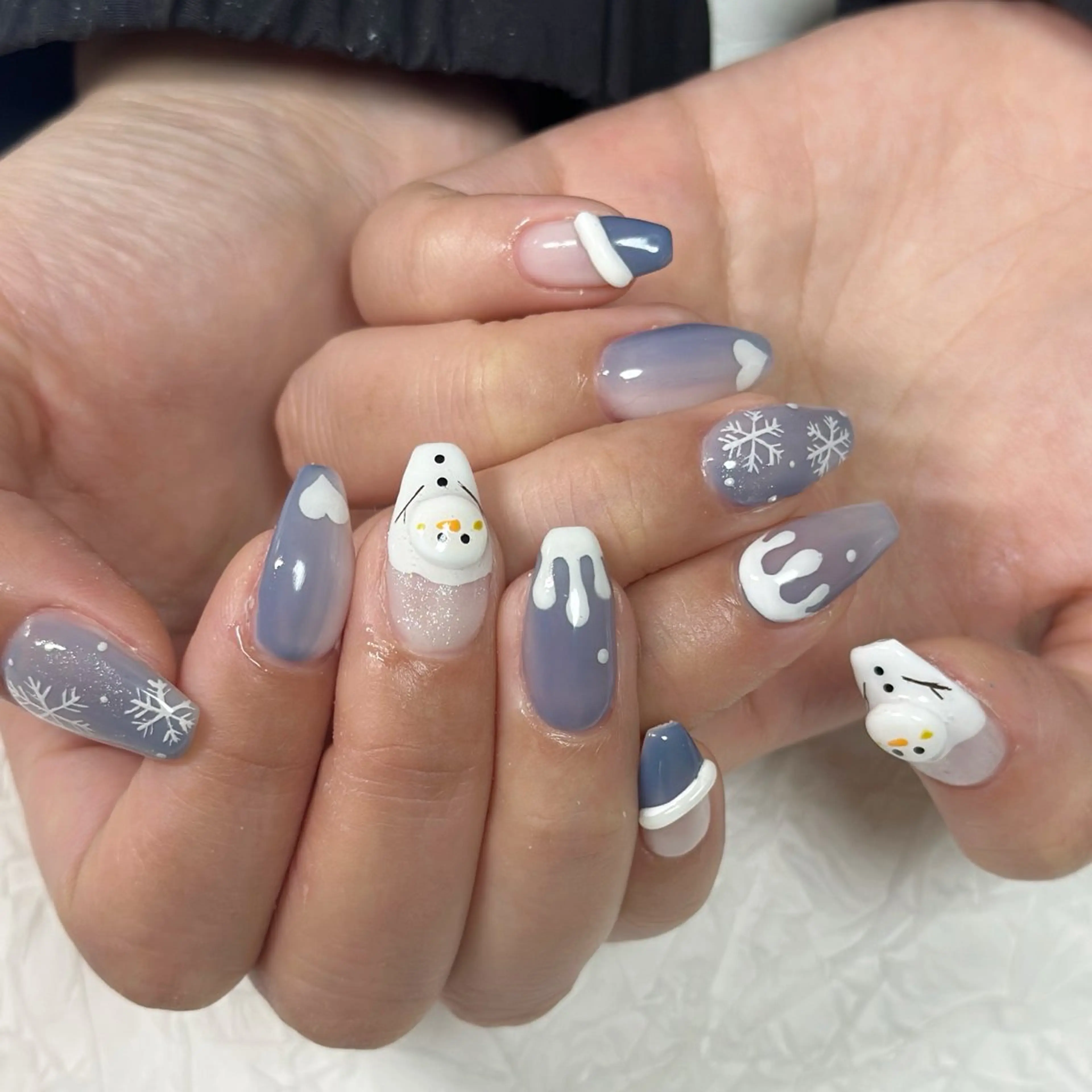 ネイル キラキラネイル 冬ネイル nailist yuiのネイルデザイン