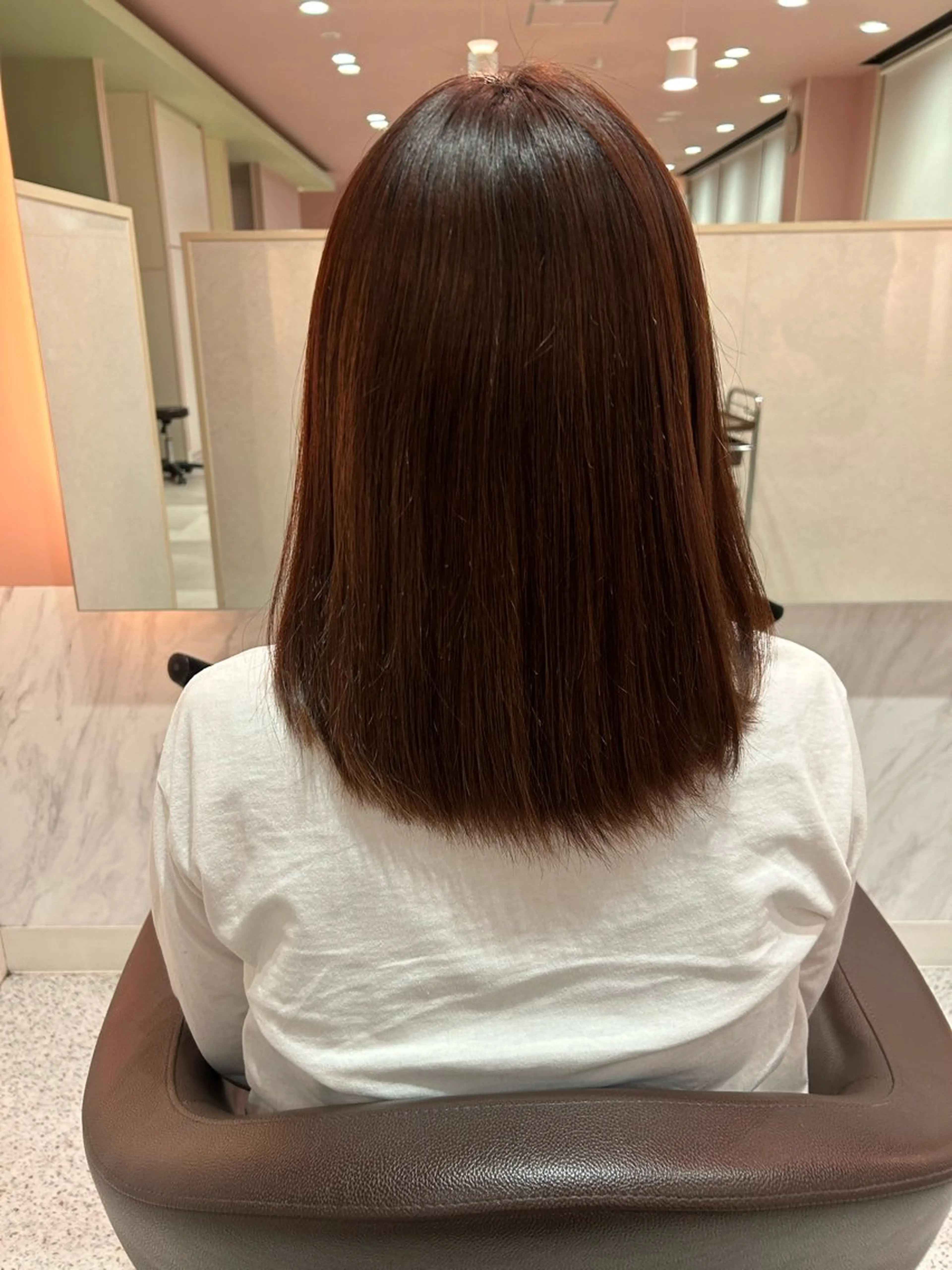 カラー 大山 莉奈のヘアスタイル
