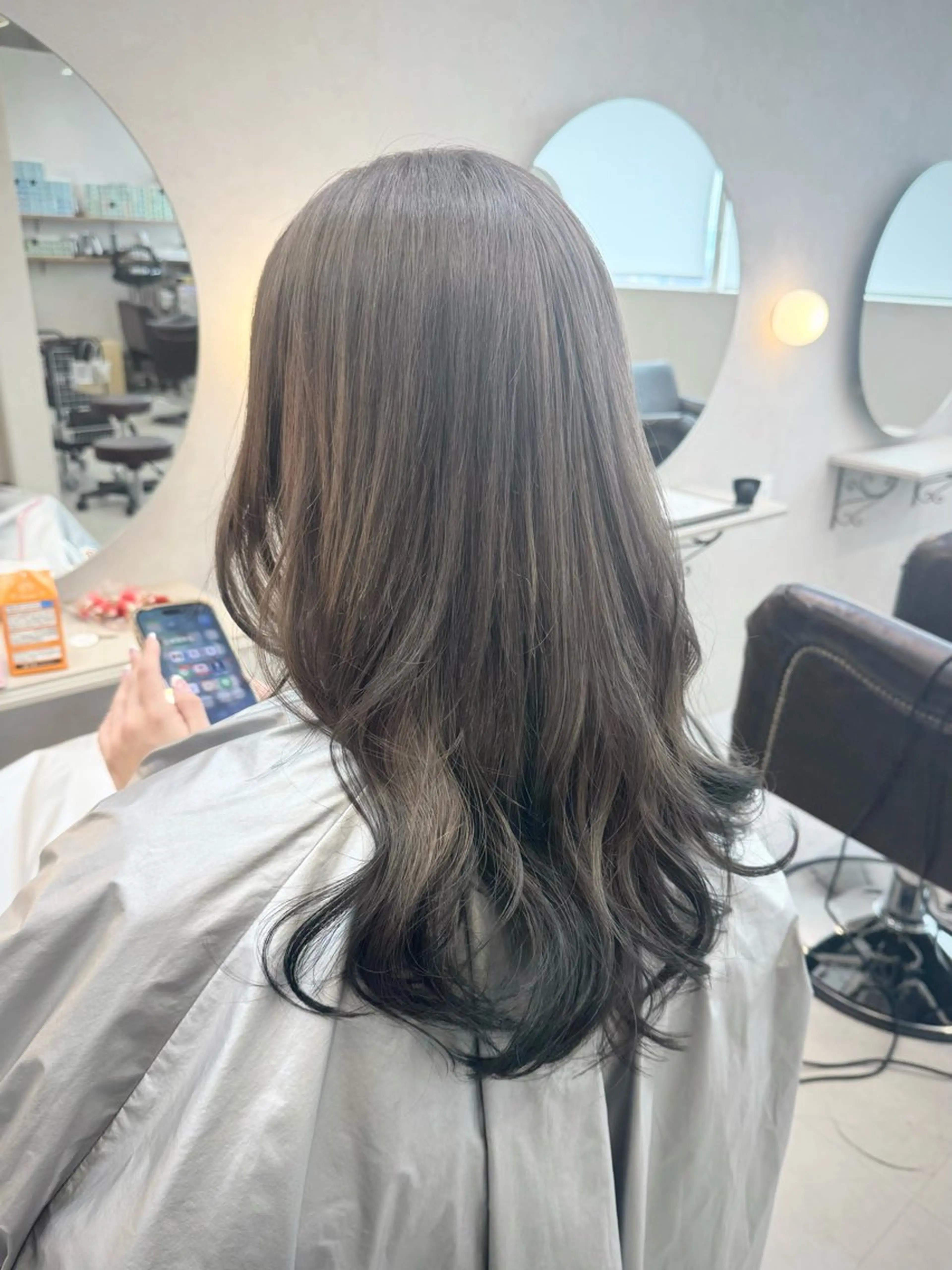 ロング カラー カット ヘアカラー トリートメント AKI 🐉のヘアスタイル
