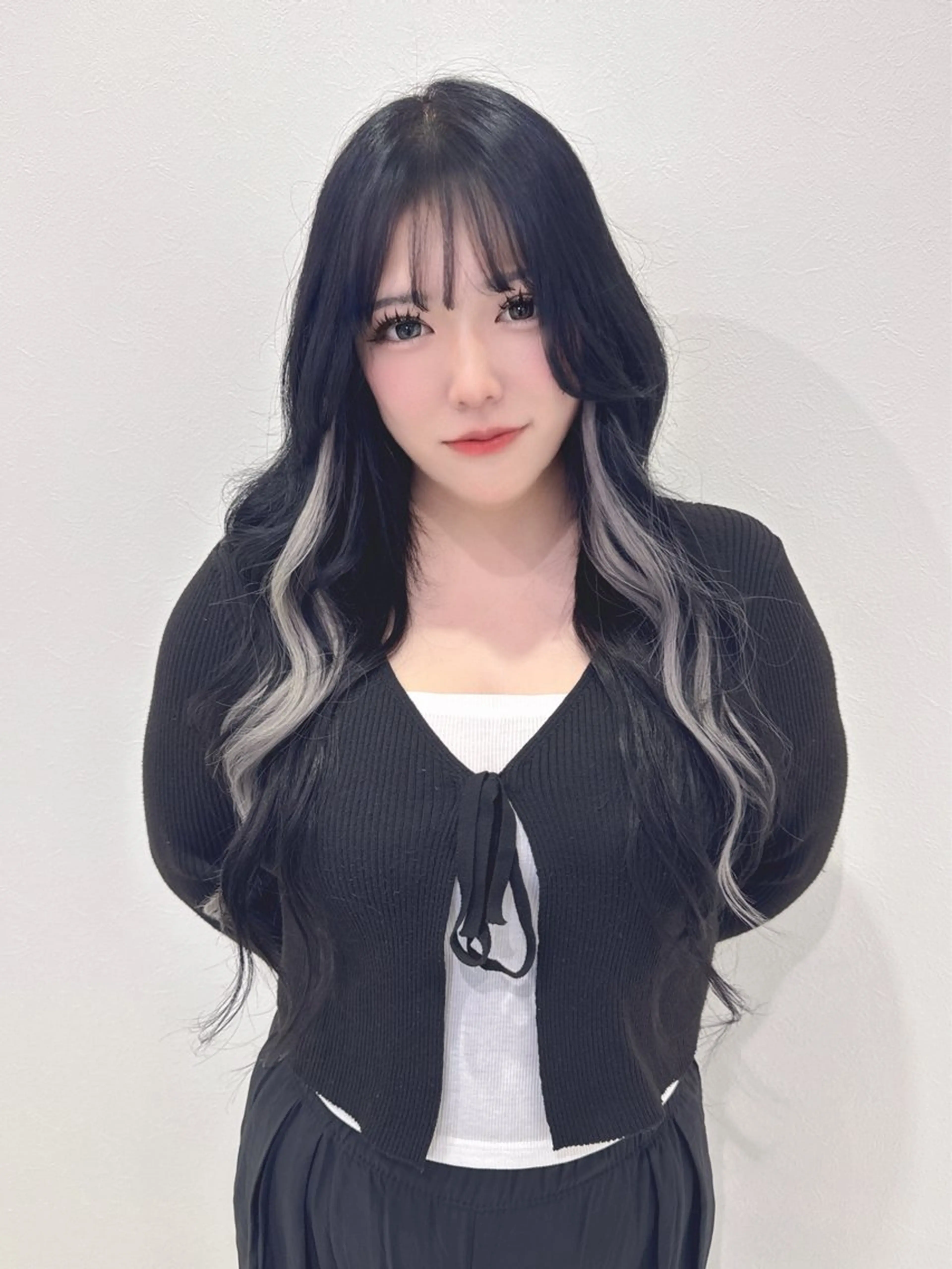 ロング エクステ 韓国風ヘア エクステ SE ITAのヘアスタイル