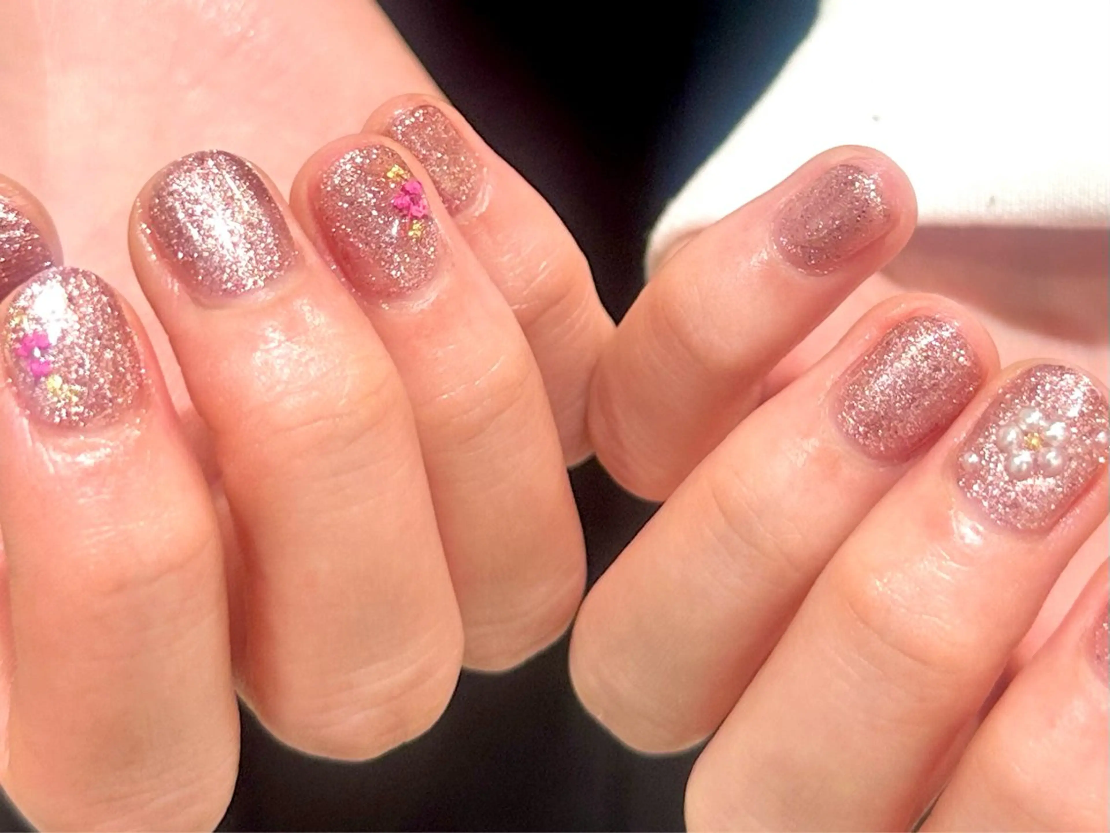 ネイル ピンク 春ネイル kano🫧 指名No.1💫のネイルデザイン