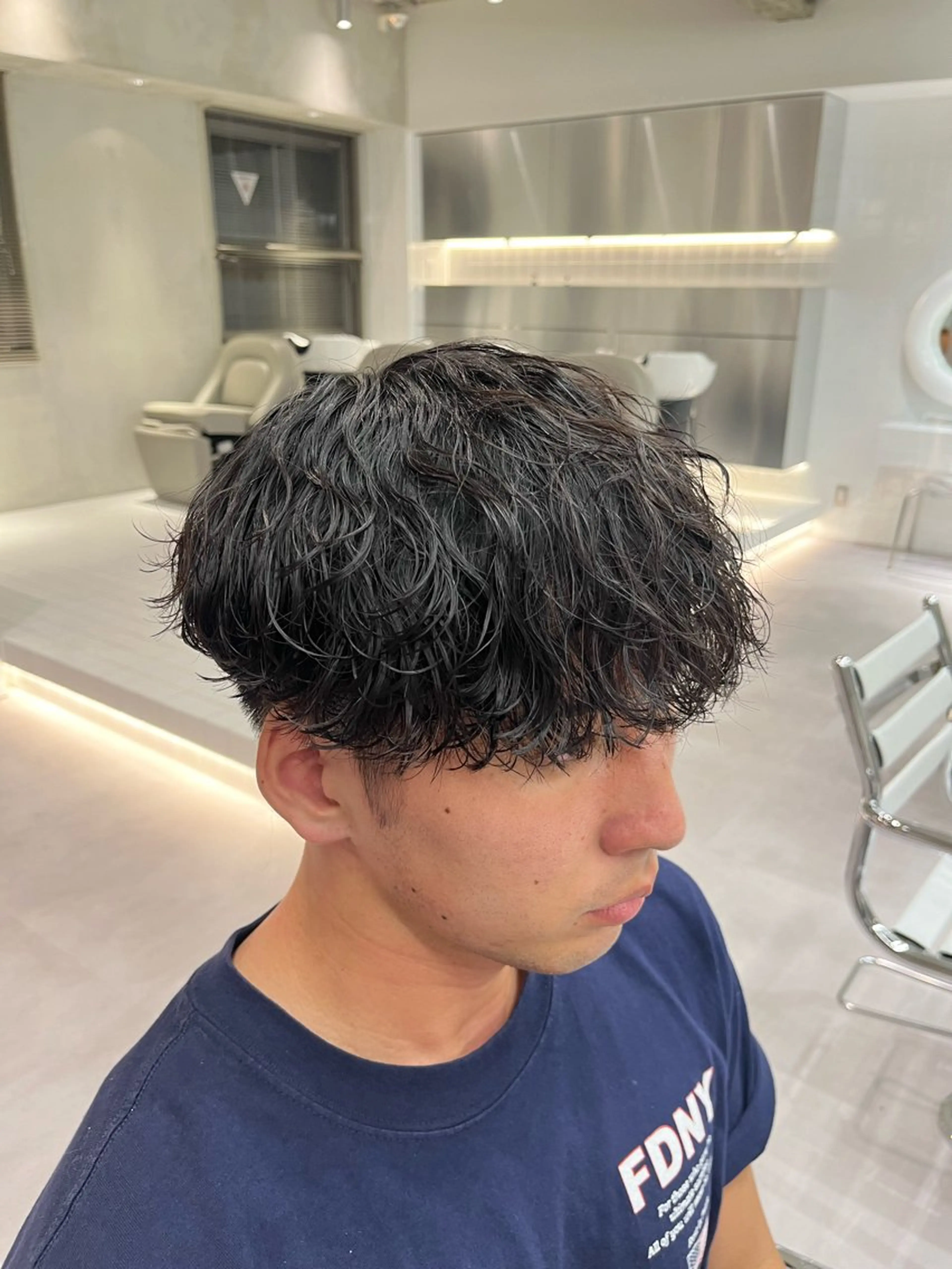 ショート パーマ メンズ ⚡メンズパーマフ ェードカットTomyのヘアスタイル