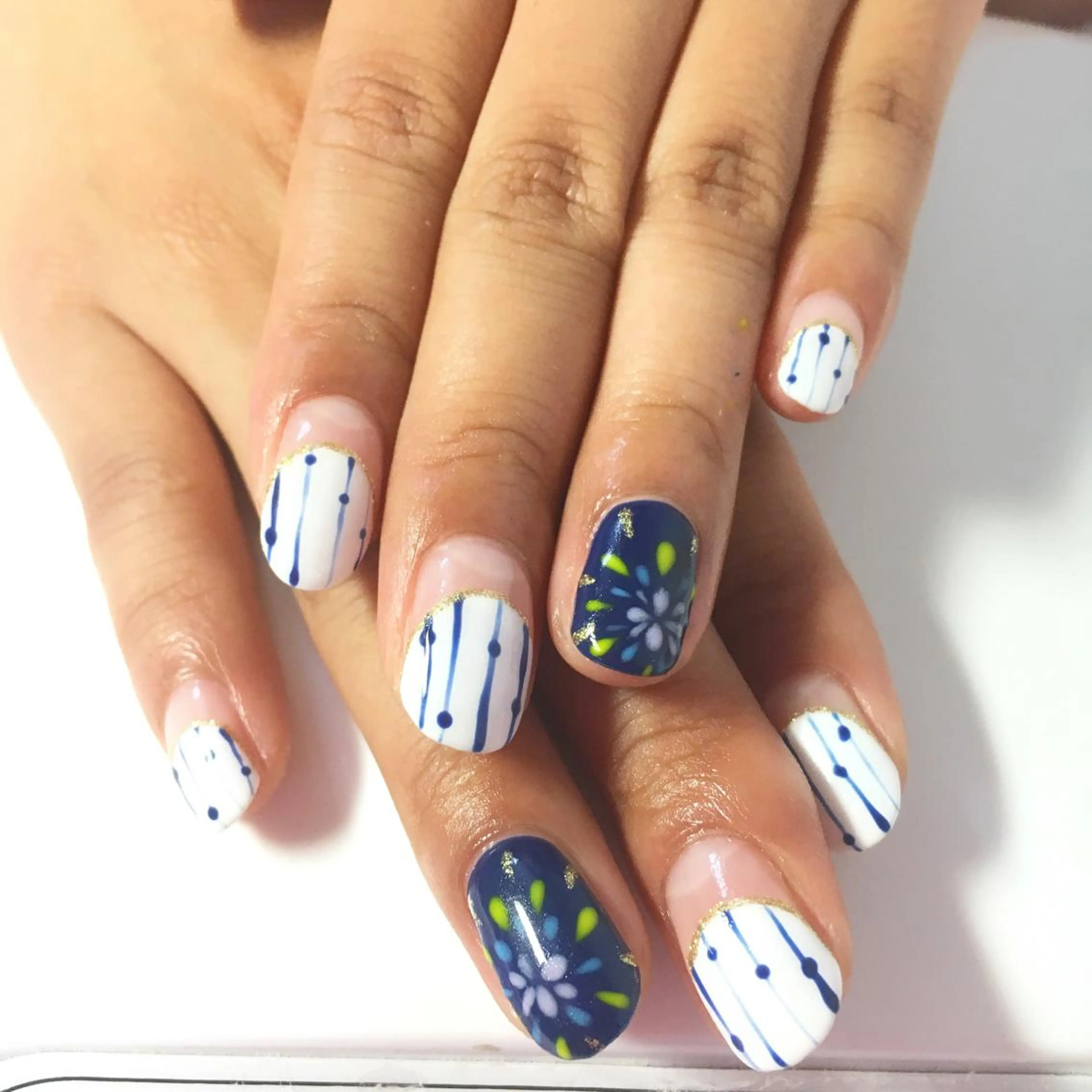 ネイル clover nailのネイルデザイン