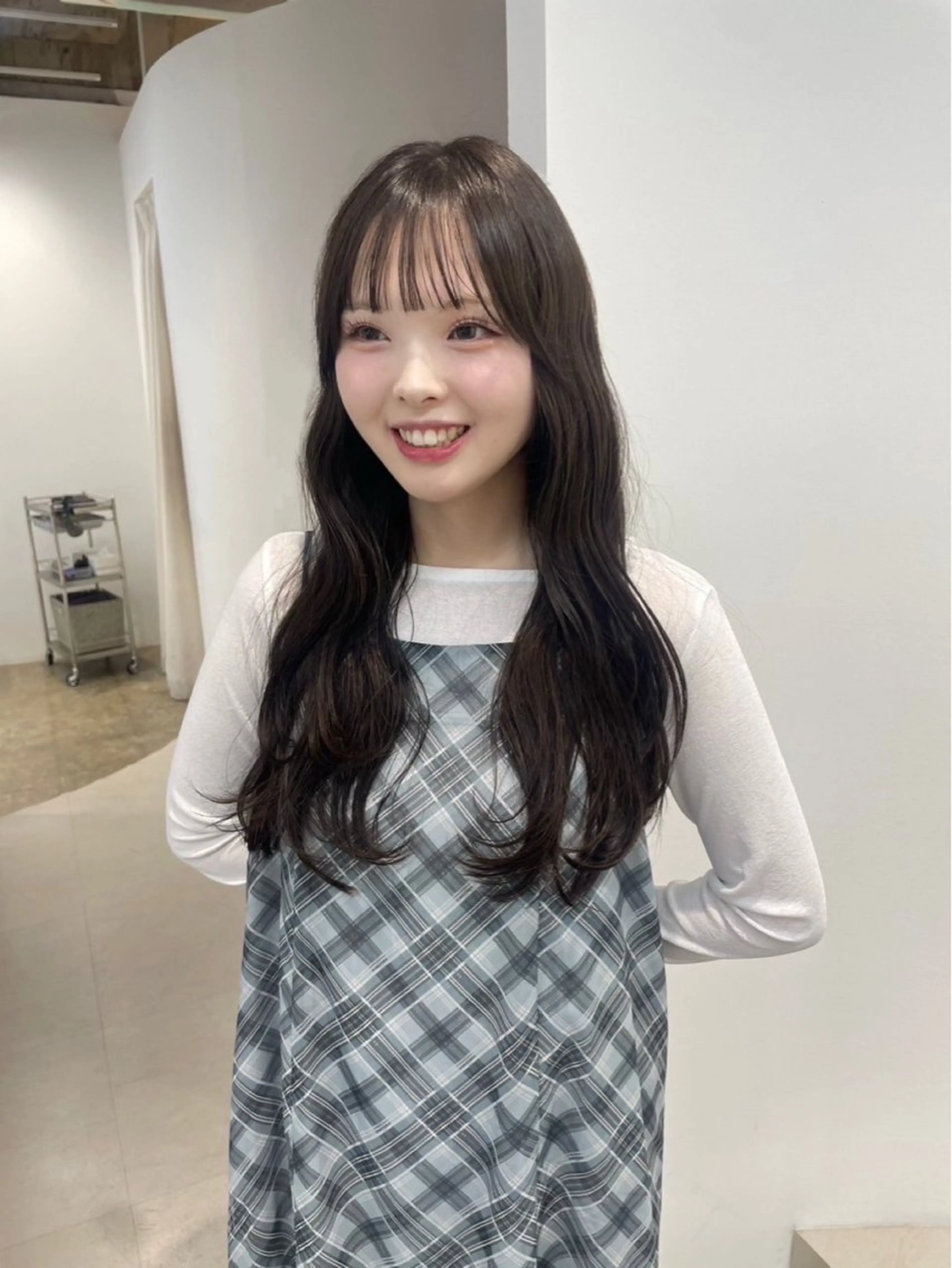 ロング カラー カット ヘアカラー トリートメント 𝘚𝘶𝘻𝘶 𓂃𓈒𓏸のヘアスタイル