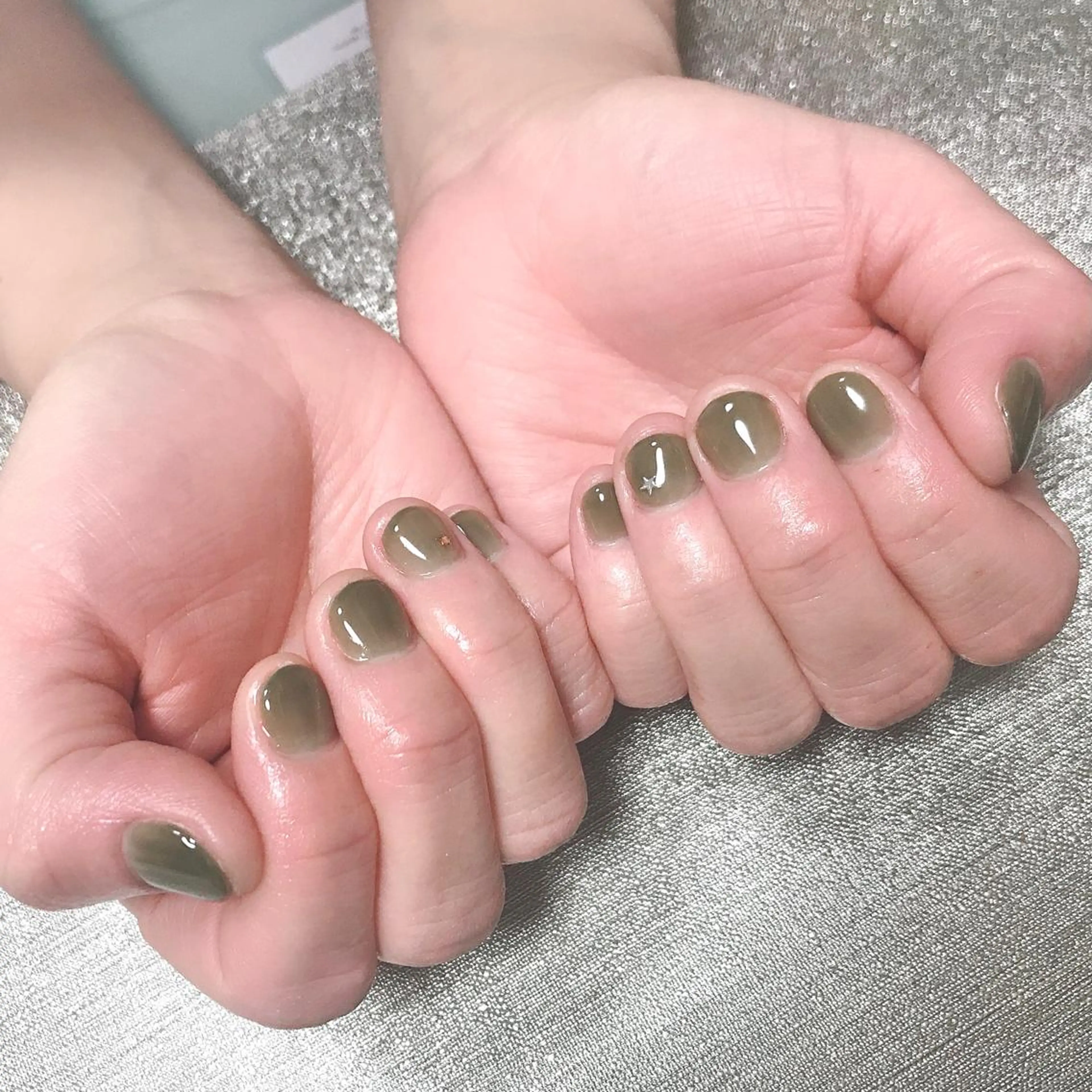 ネイル アートネイル グラデーション ワンカラーネイル ステラ marikominoのネイルデザイン