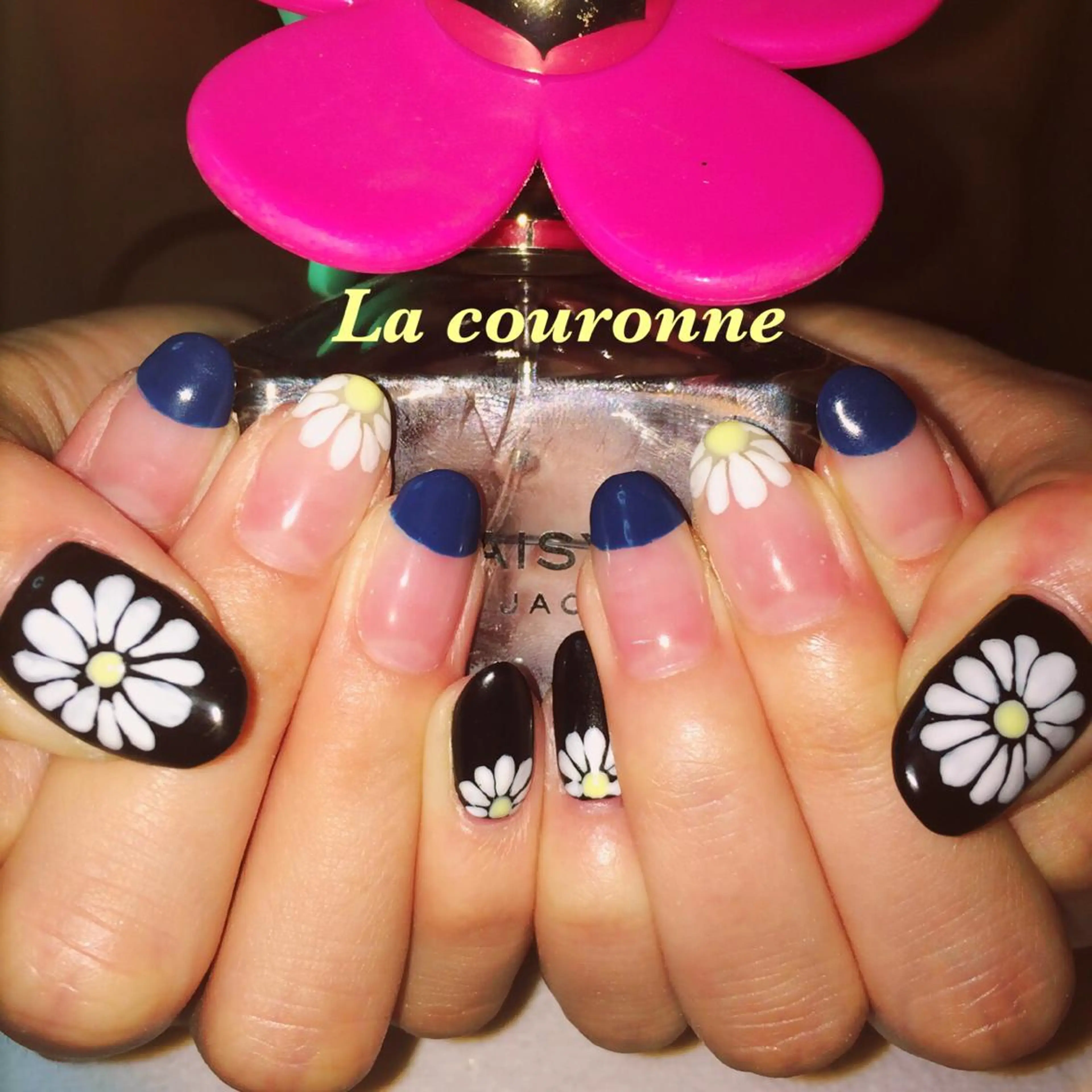 ネイル Lacouronne NATSUMIのネイルデザイン