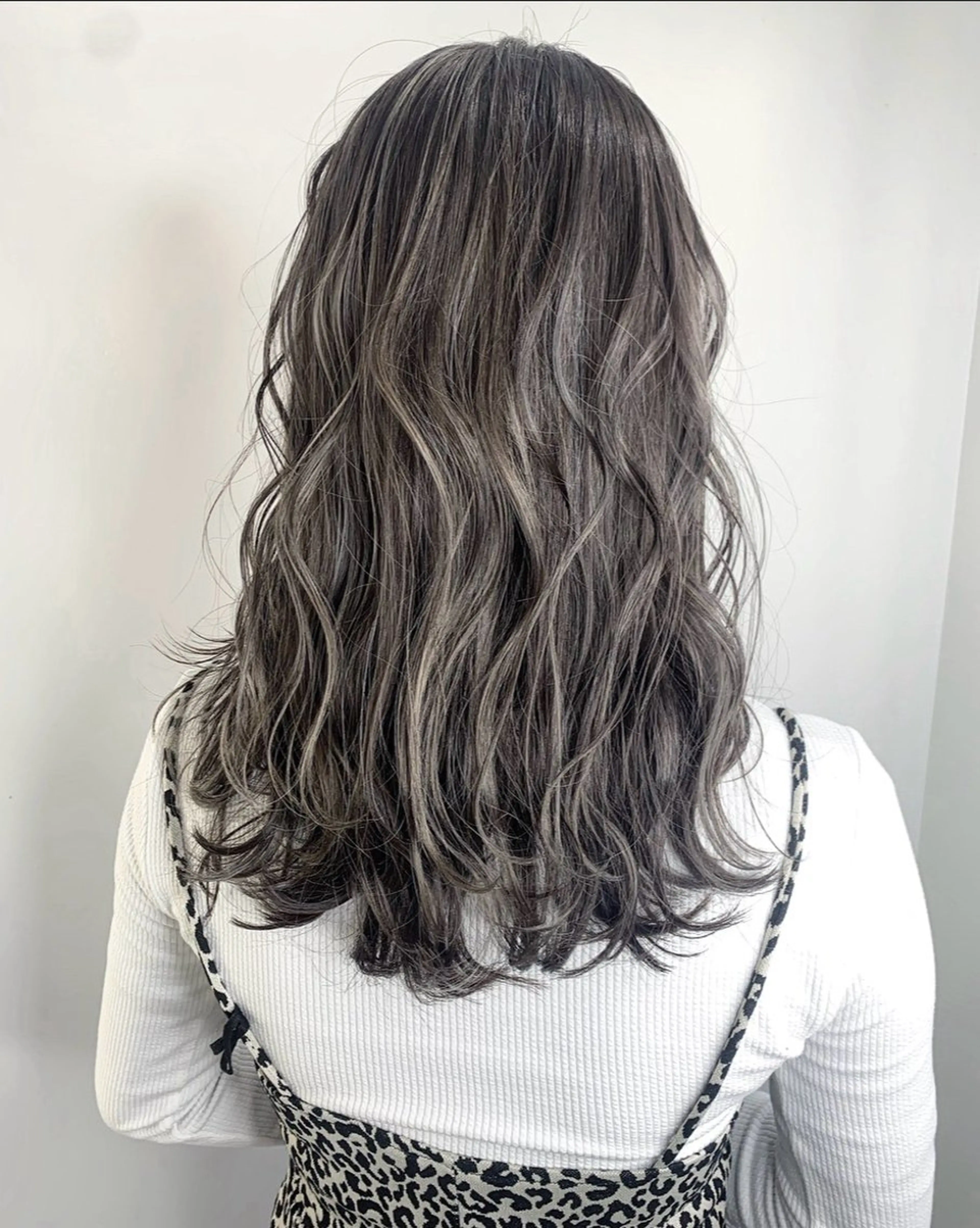 ロング カラー ブリーチ大好き美容師 /タイガ🐯のヘアスタイル