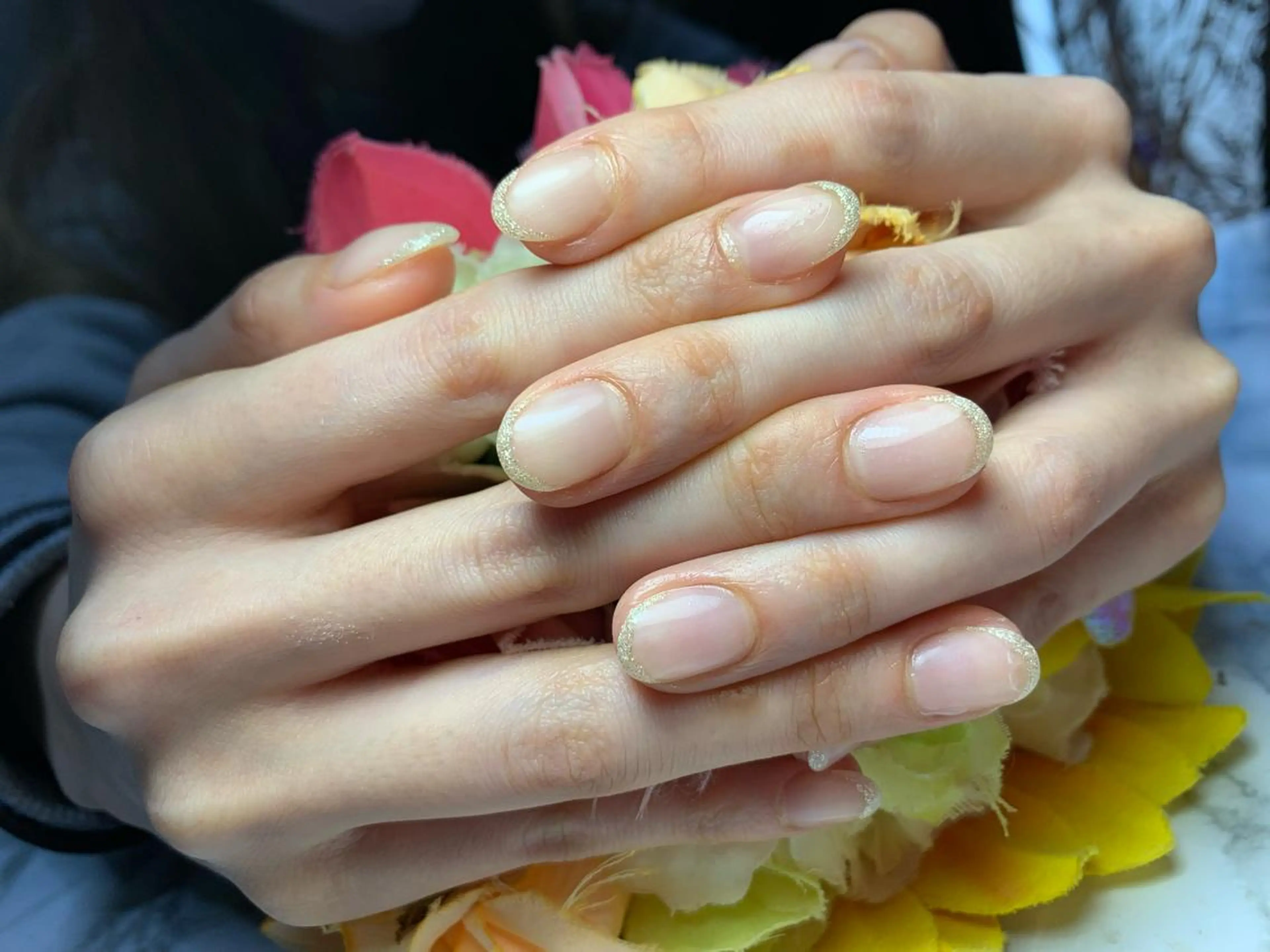 ネイル フレンチネイル キラキラネイル ラメ(グリッター) シンプルネイル Lilas Nailのネイルデザイン