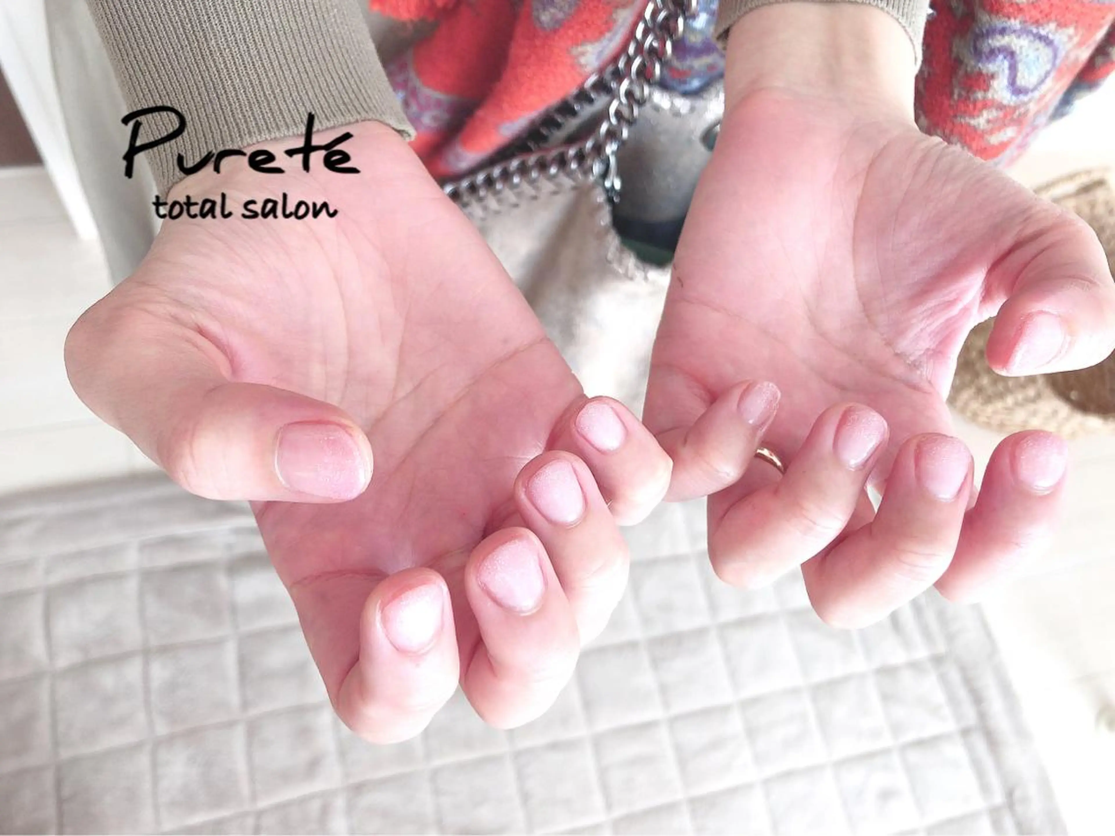 ネイル ラメ(グリッター) ラメグラデーション nailsalon Puretéのネイルデザイン