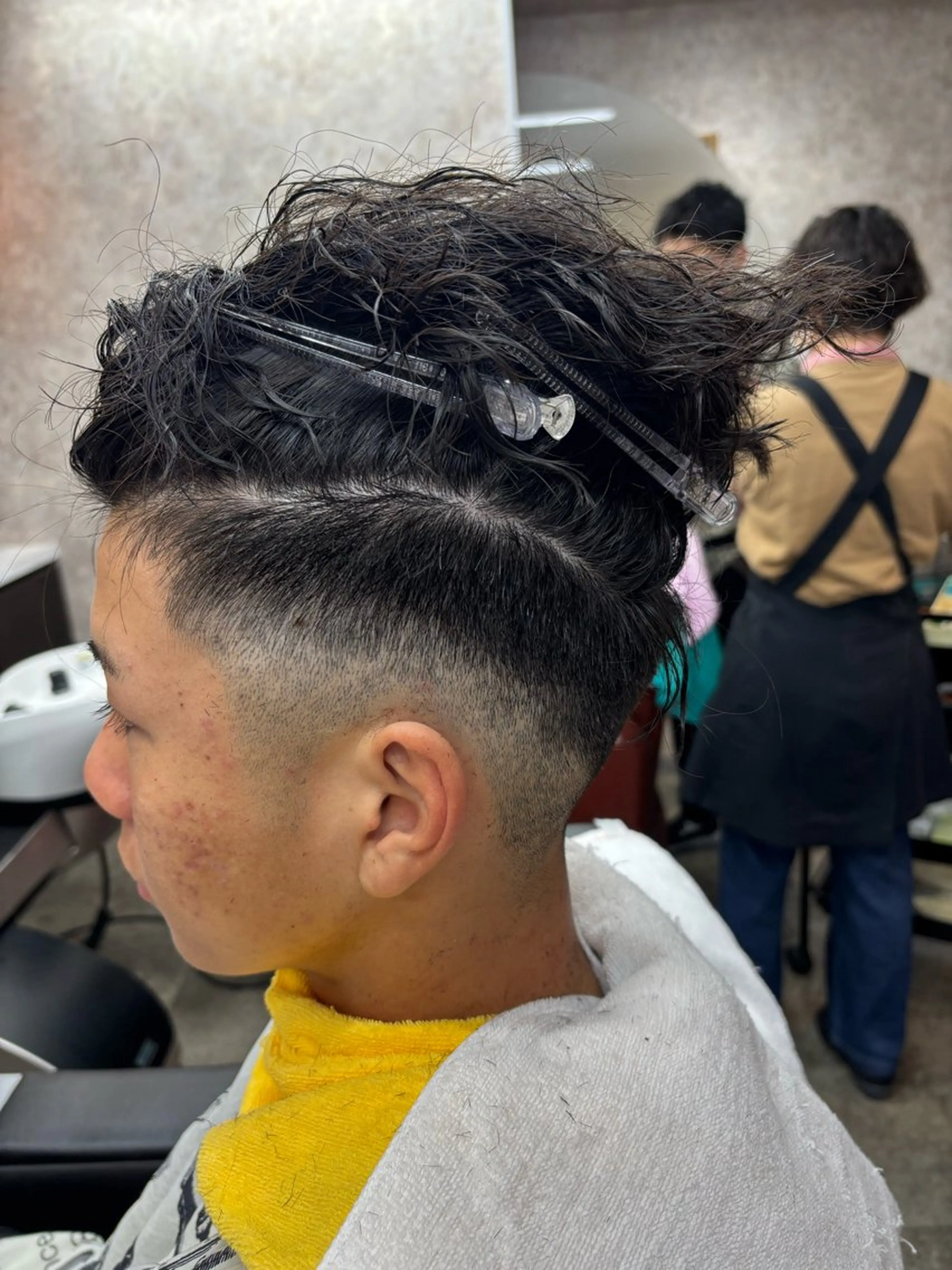 セミロング シュウ 後藤のヘアスタイル