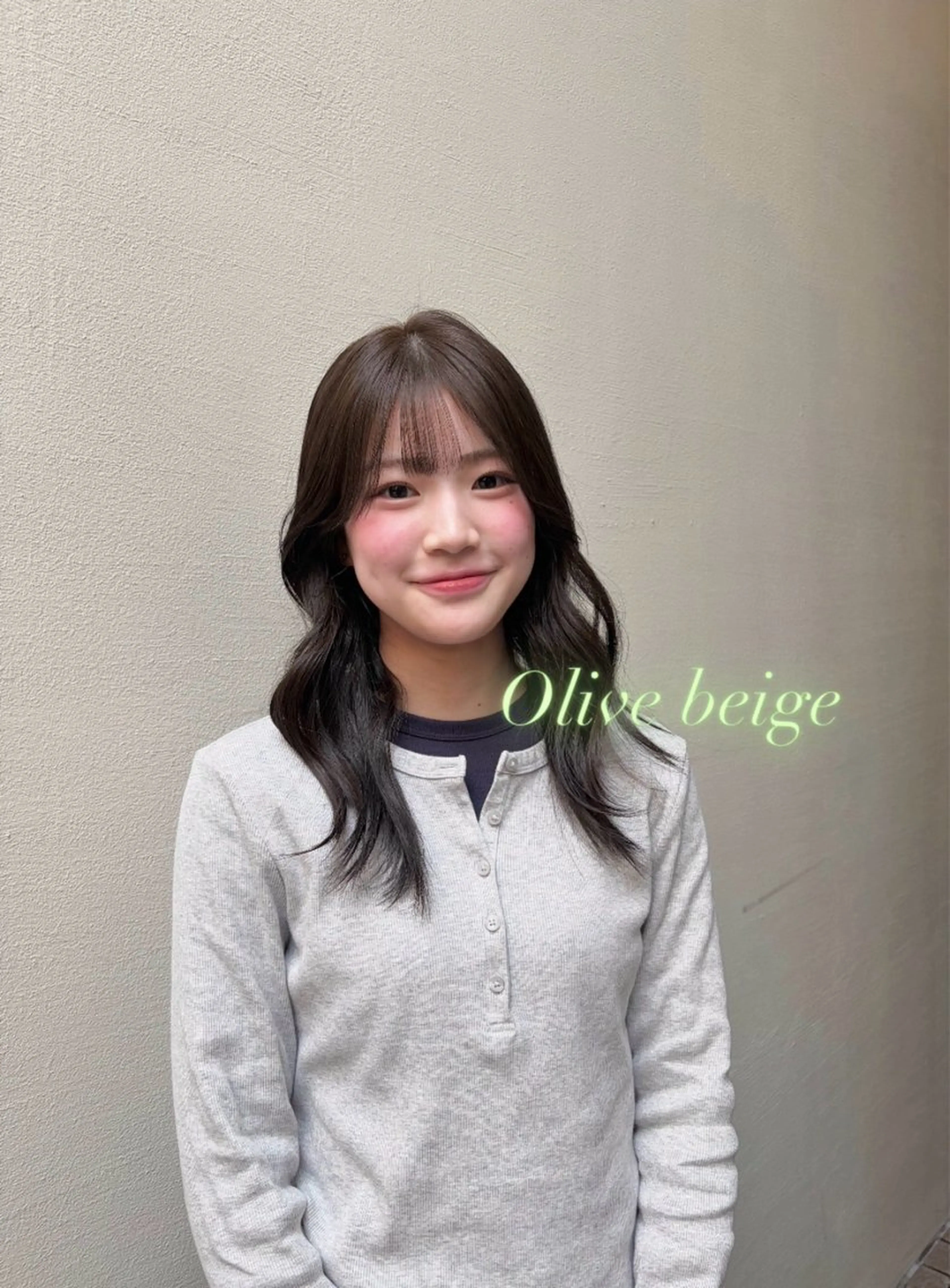 セミロング ヘアカラー トリートメント aoi /透明感カラー♡のヘアスタイル