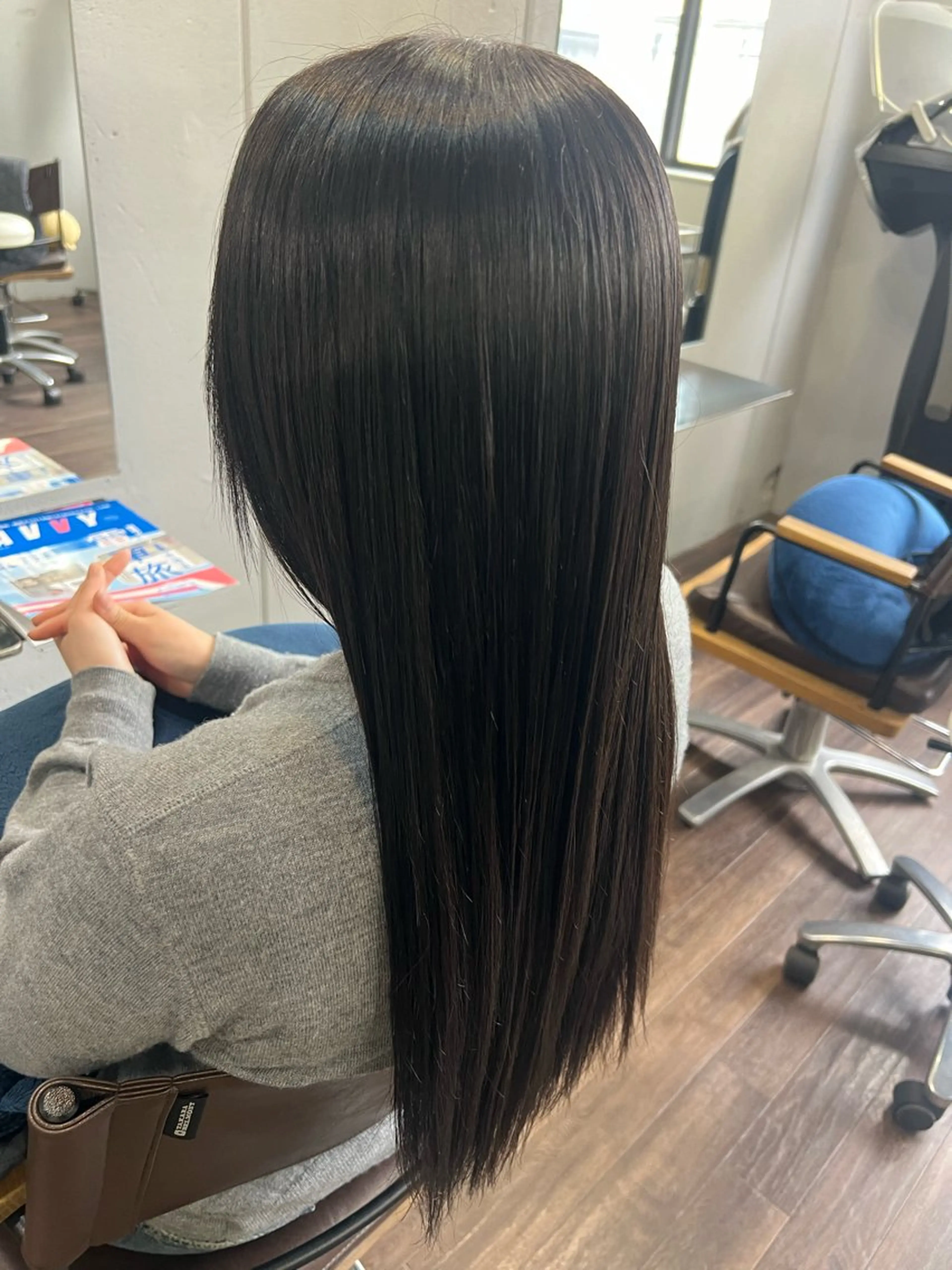 ロング カラー デザインカラー ハイライトカラー ハイトーンカラー ハイライト ヘアカラー トリートメント terra🌈大久保 睦美のヘアスタイル