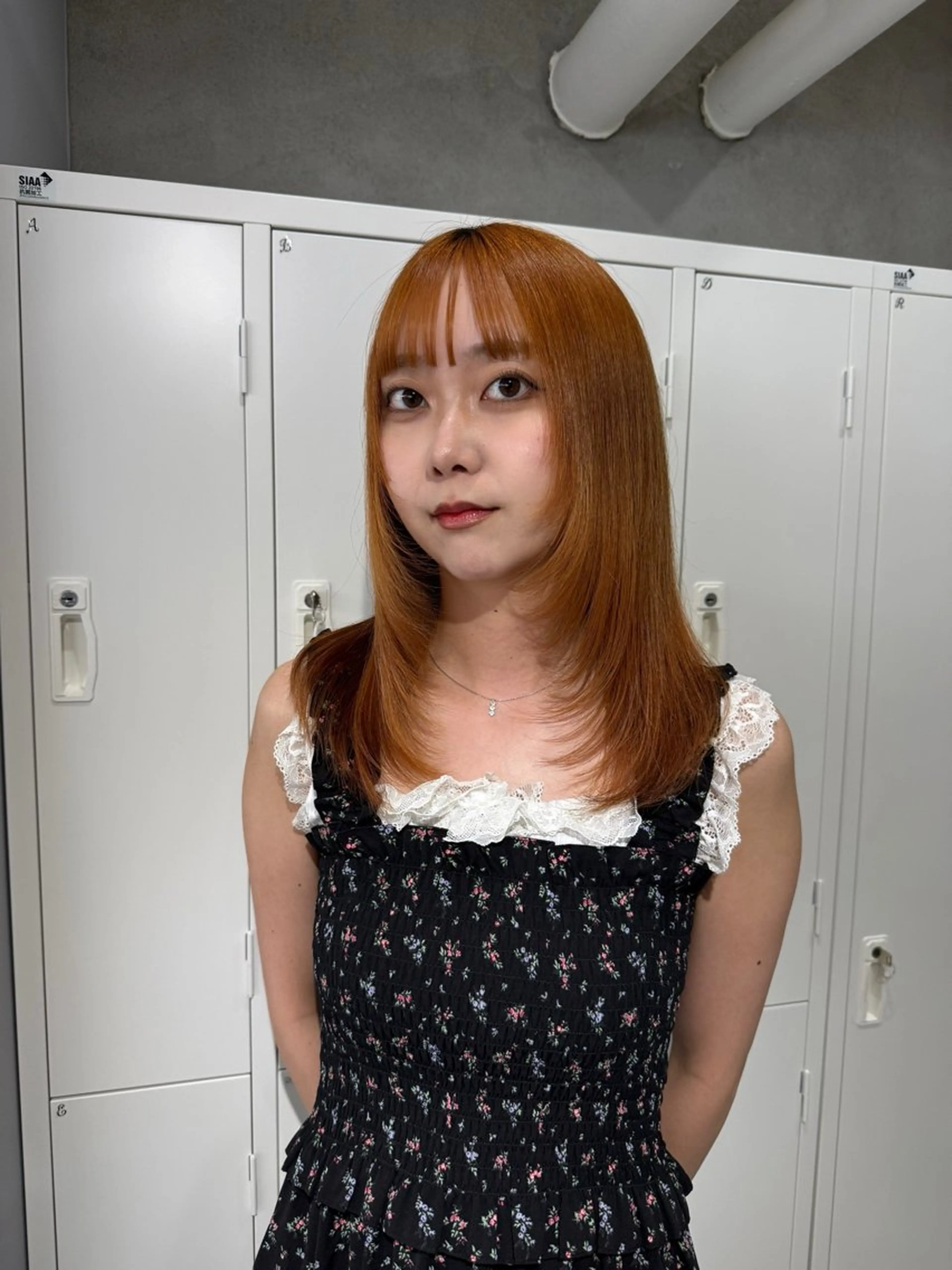 カット sena⌇ベージュ⌇ ブリーチなしWカラーのヘアスタイル