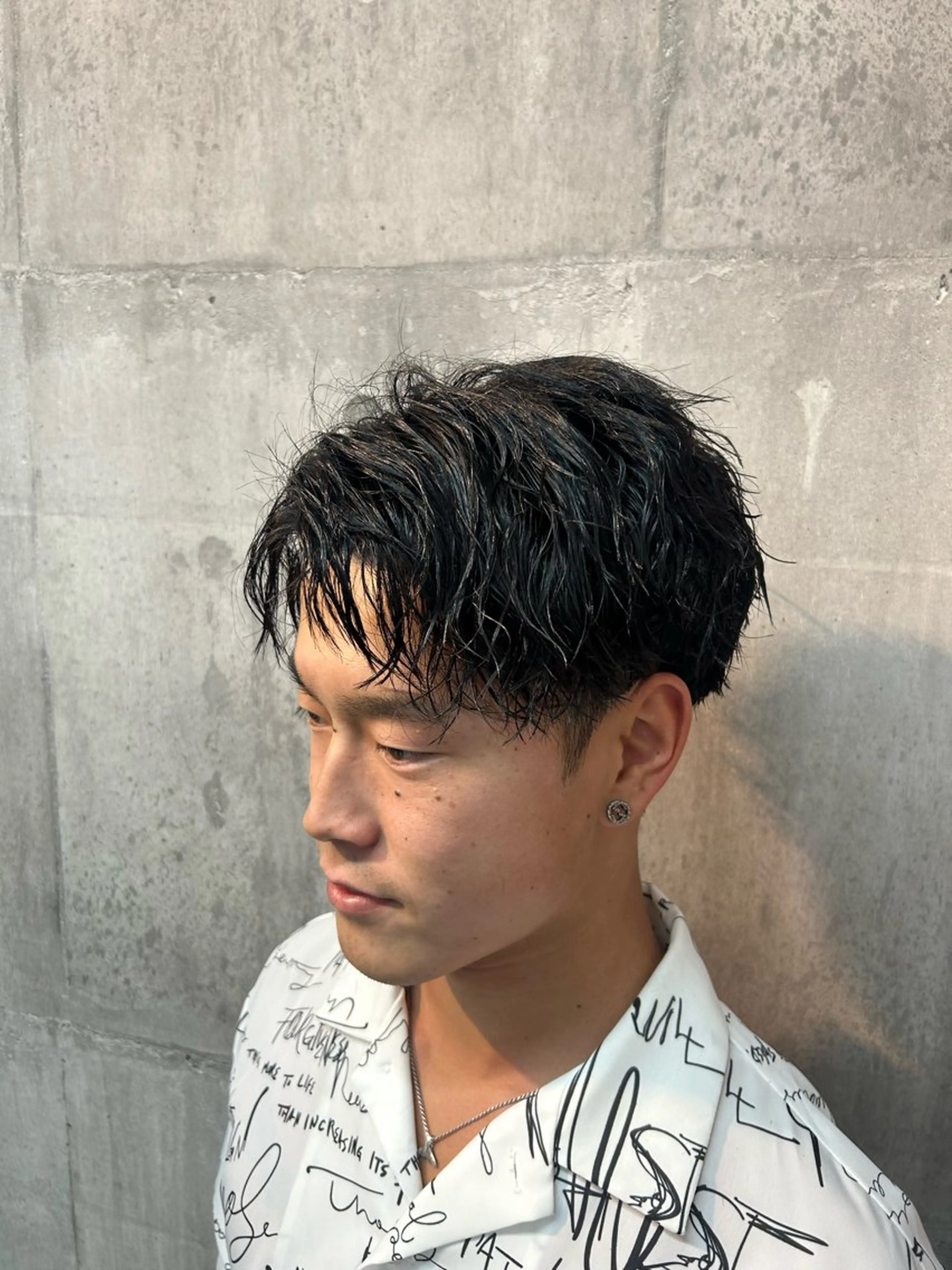 ミディアム 👑パーマの王様👑 【メンズ専門店】のヘアスタイル