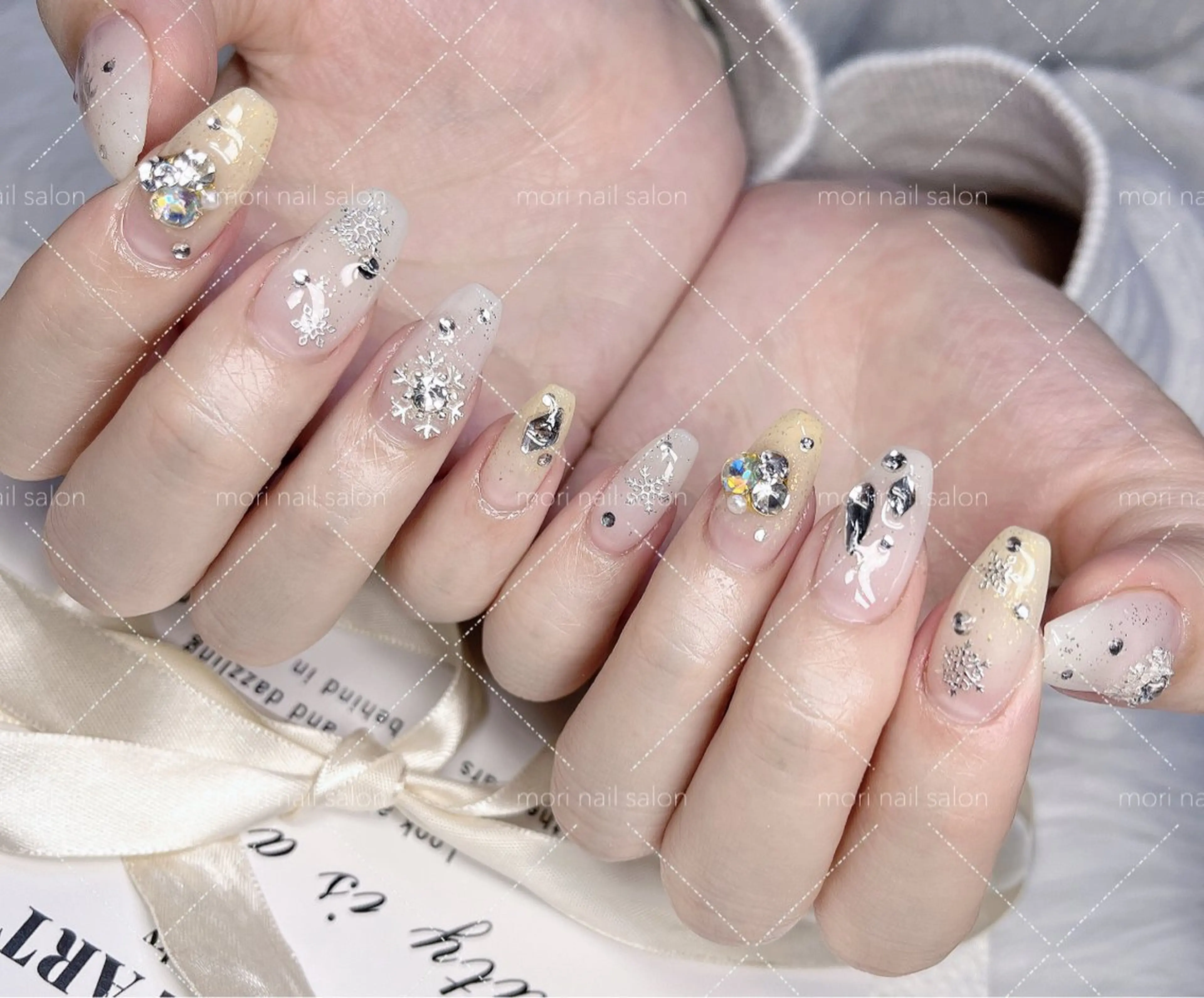 ネイル 森 ネイルサロンのネイルデザイン