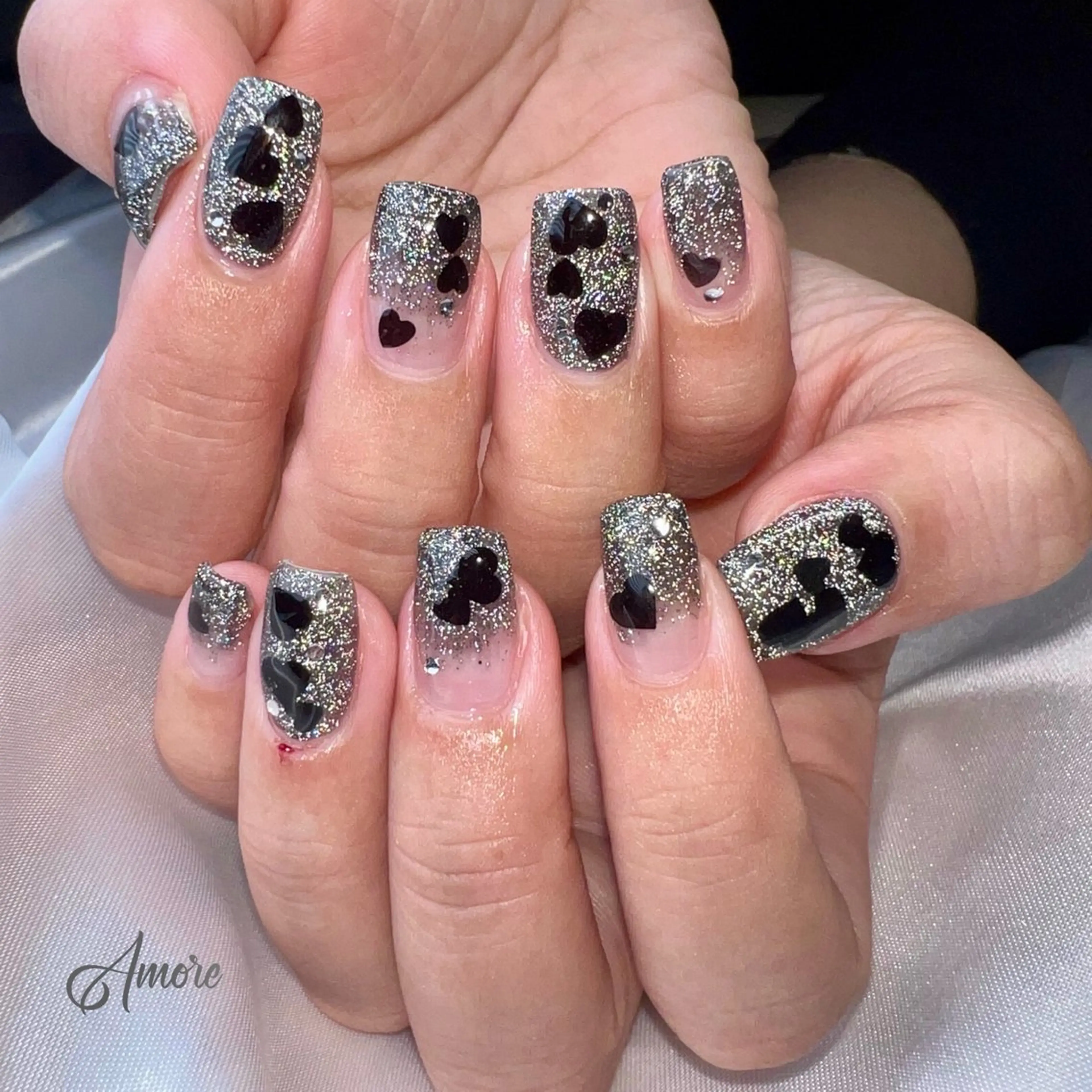 ネイル ジェルネイル キラキラネイル 韓国ネイル マグネットネイル パラジェル You kyehwaのネイルデザイン