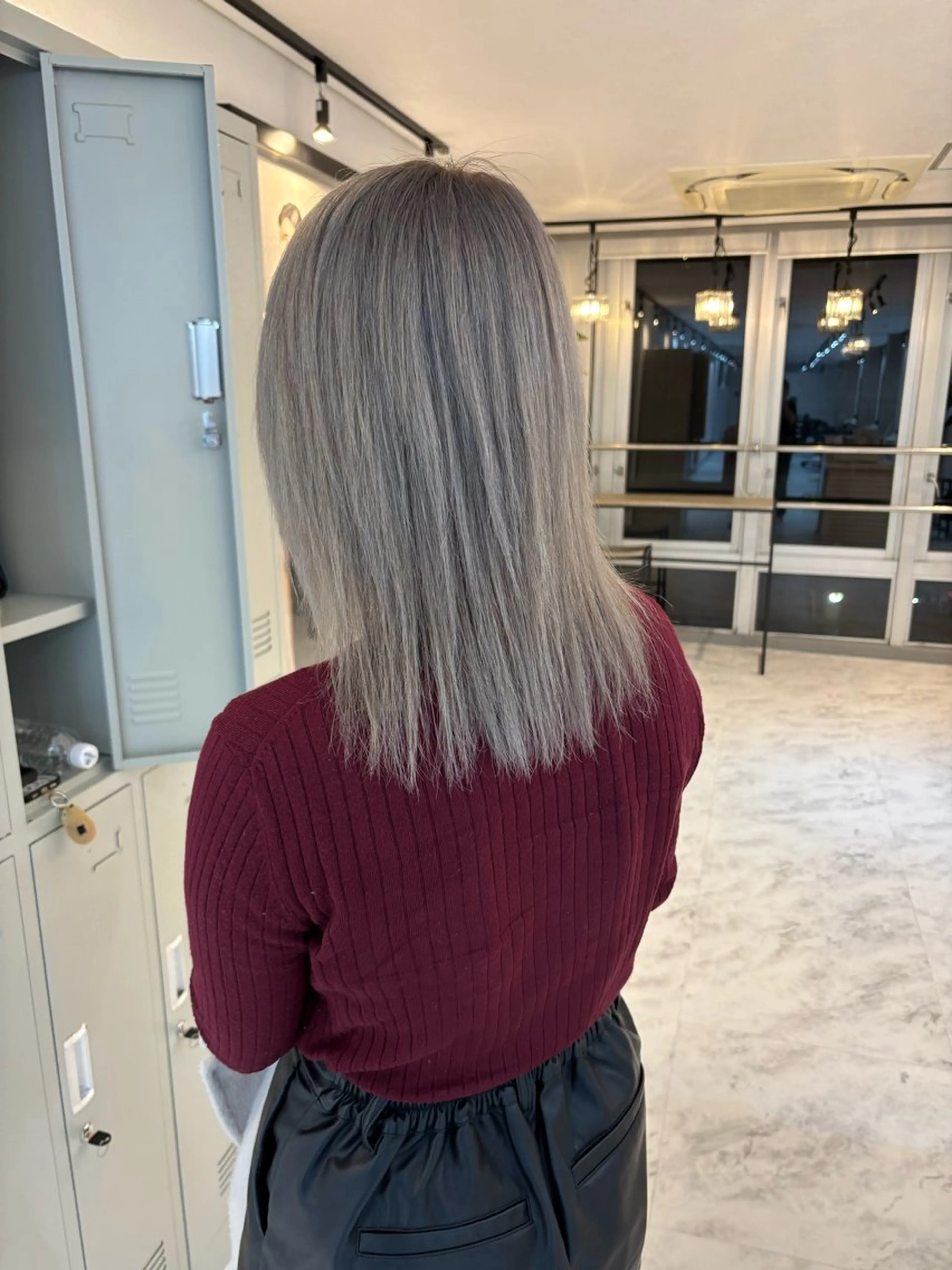 ミディアム カラー ヘアカラー SEINA️️/烏丸 ブリーチ/ハイトーンのヘアスタイル